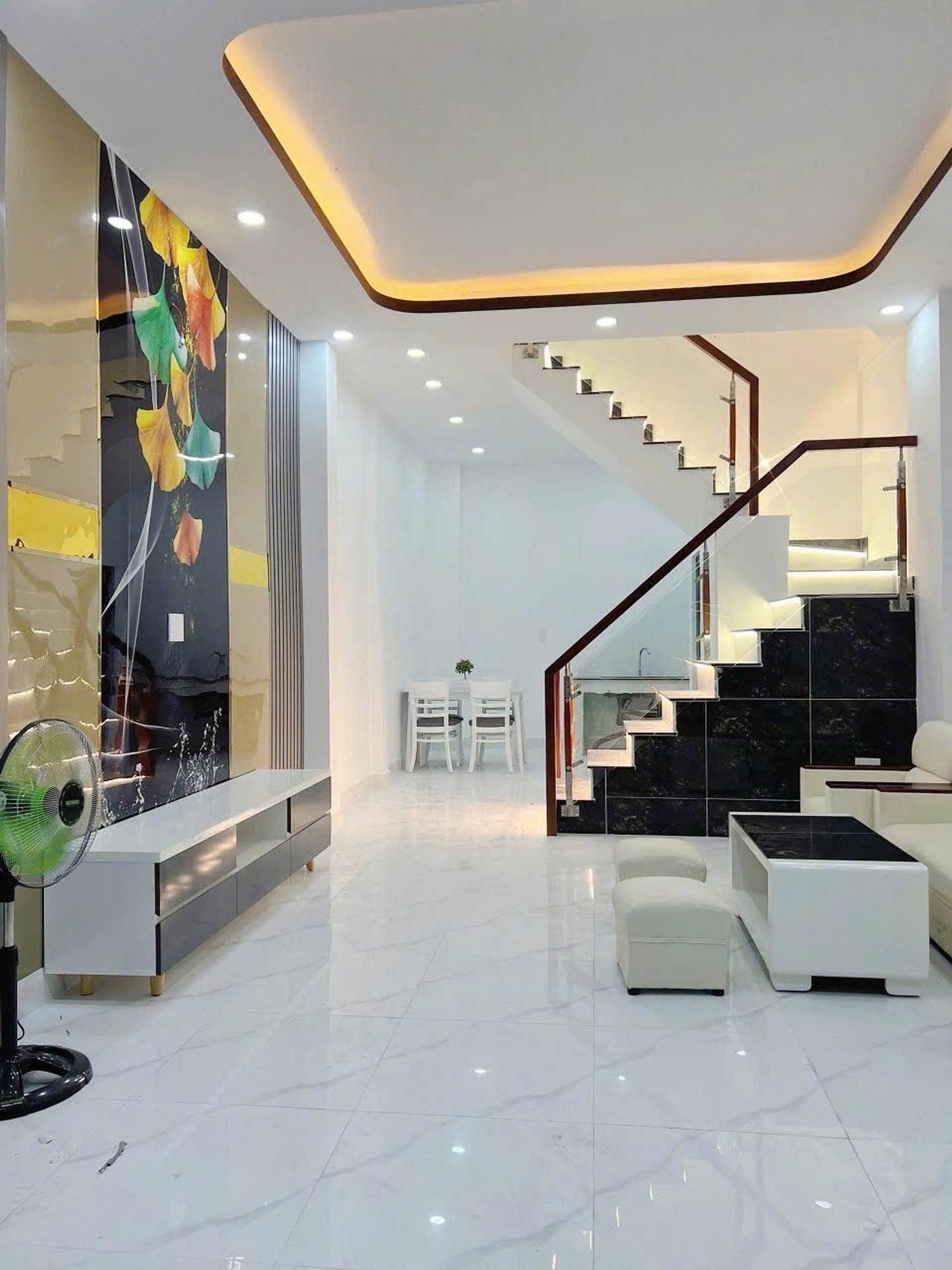 Nhà 2 Tầng Mới Đẹp - 41.2m² - Hẻm Xe Hơi Sát Mặt Tiền - Bình Trị Đông, Bình Tân - 4.59 Tỷ