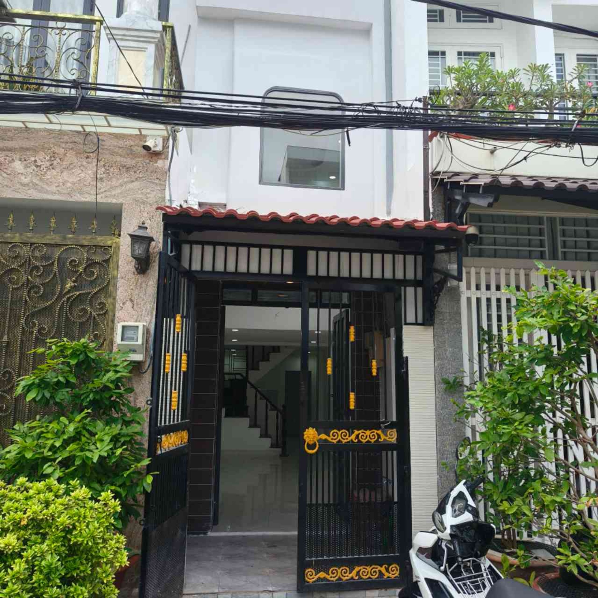 Mặt tiền sát chợ Phạm Thế Hiển, Quận 8, 2 Tầng, đường nhựa 16m, 40m, Nhỉnh 4 tỷ