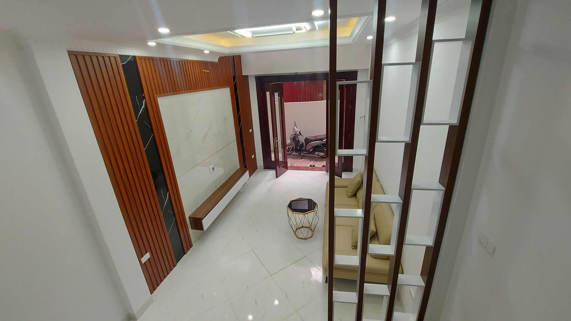 Bán nhà chính chủ 30m² Thái Thịnh, 8.4 tỷ - Đống Đa, Hà Nội