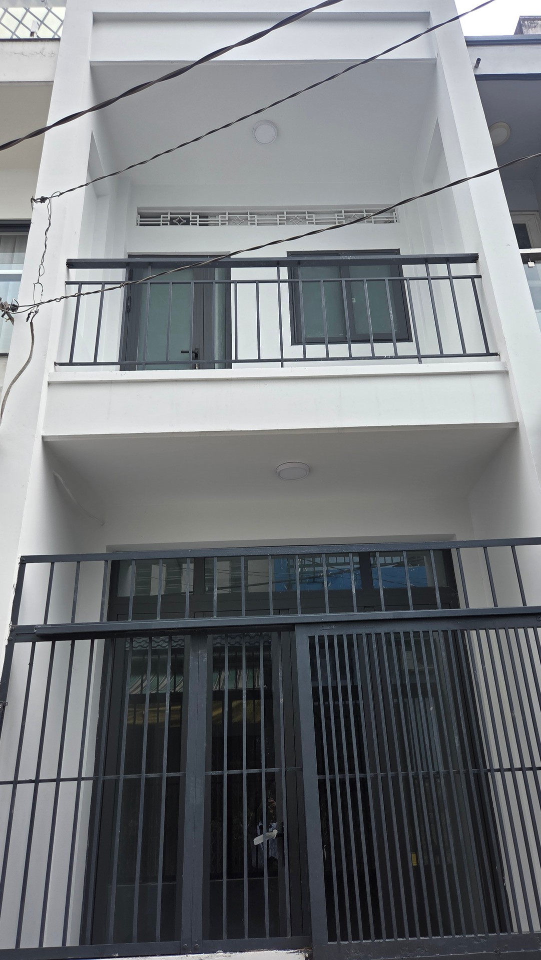 Nhà riêng 2 tầng giá tốt tại Kênh Nước Đen, Bình Hưng Hòa, 4.25 tỷ