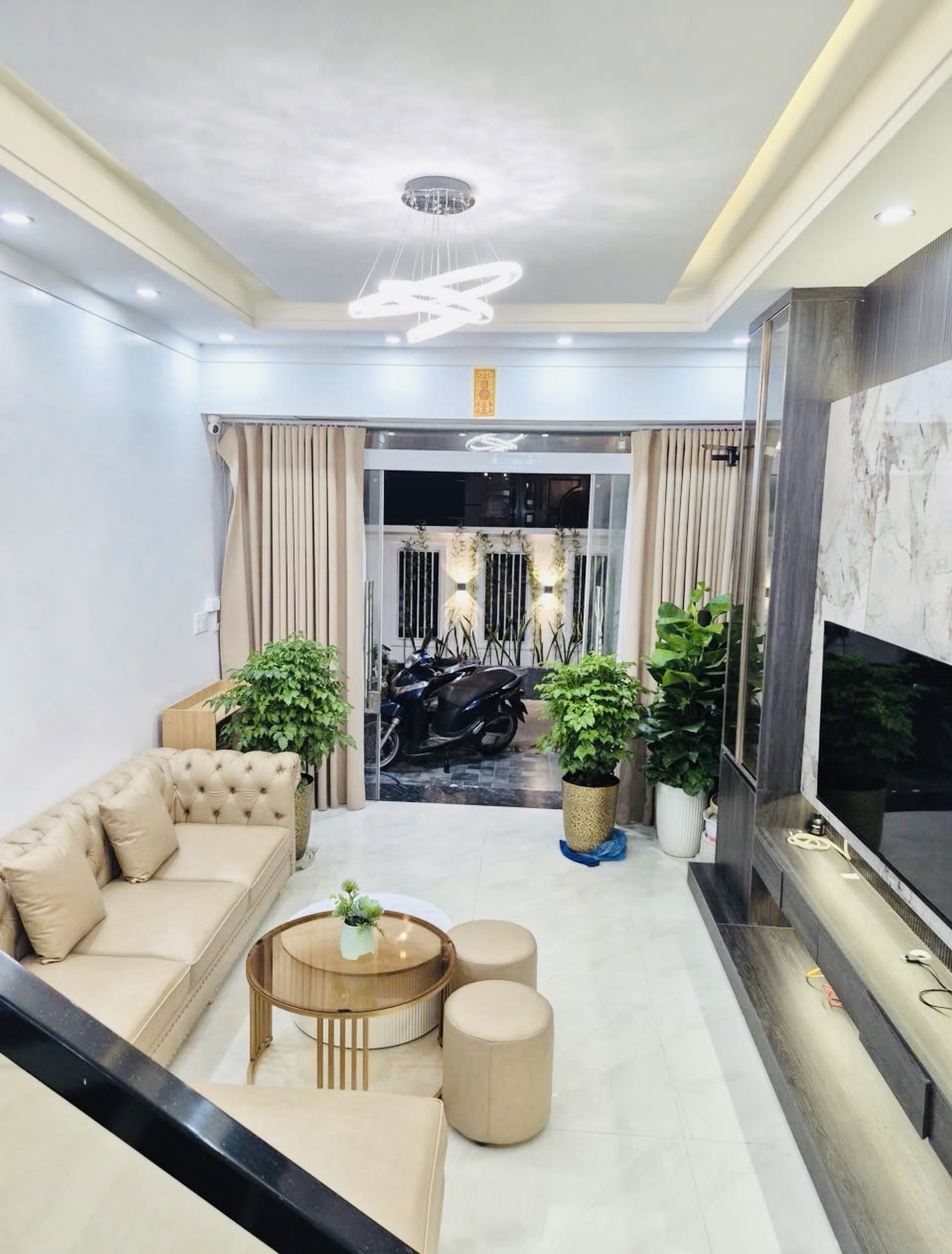 Biệt Thự Nằm Ngay Trung Tâm An Dương - Mở Rộng Tương Lai! 🏡✨