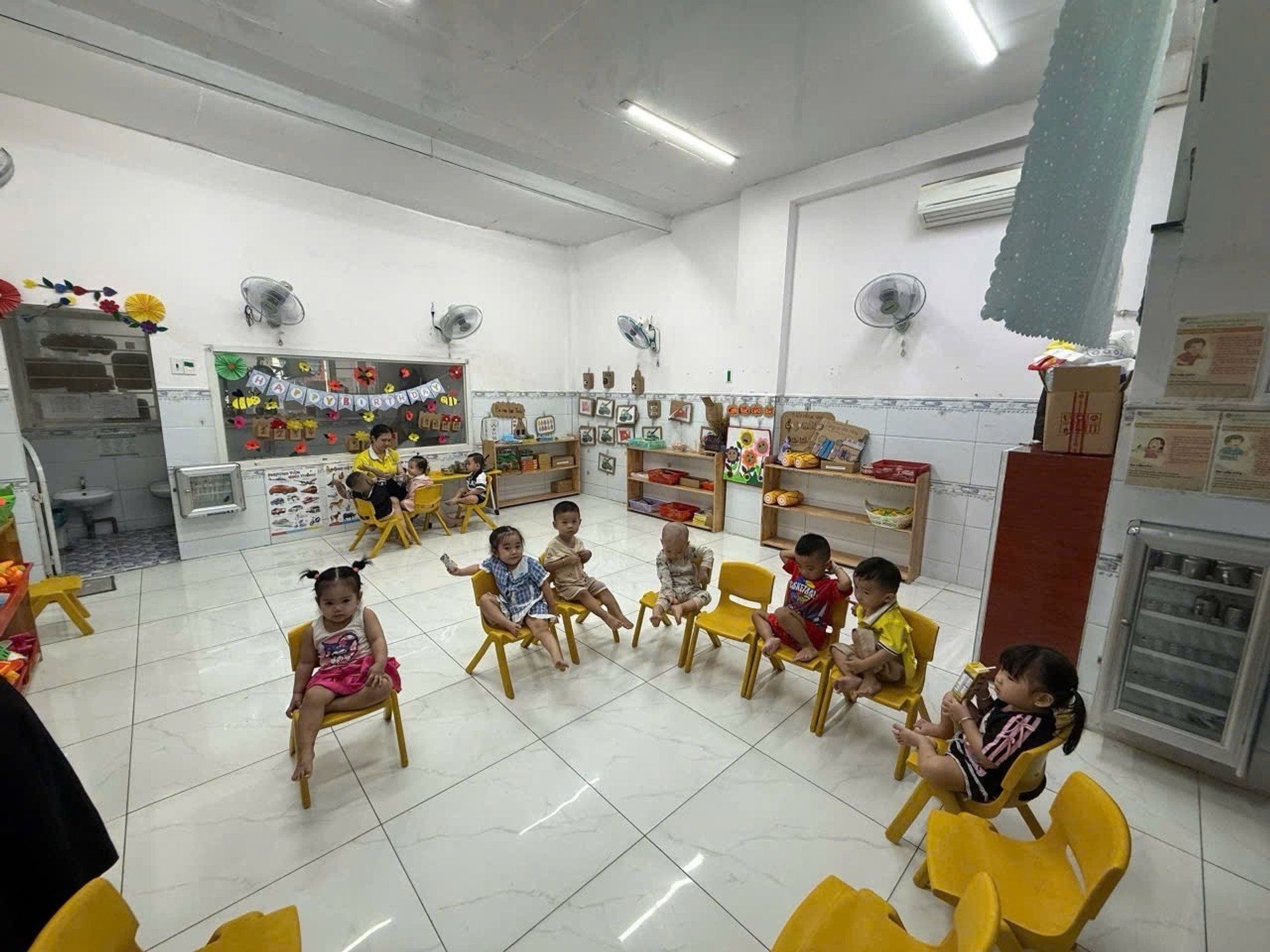 Bán nhà riêng 2 tầng hướng Nam tại Đông Thạnh, Hóc Môn, diện tích 250.7m², pháp lý rõ ràng