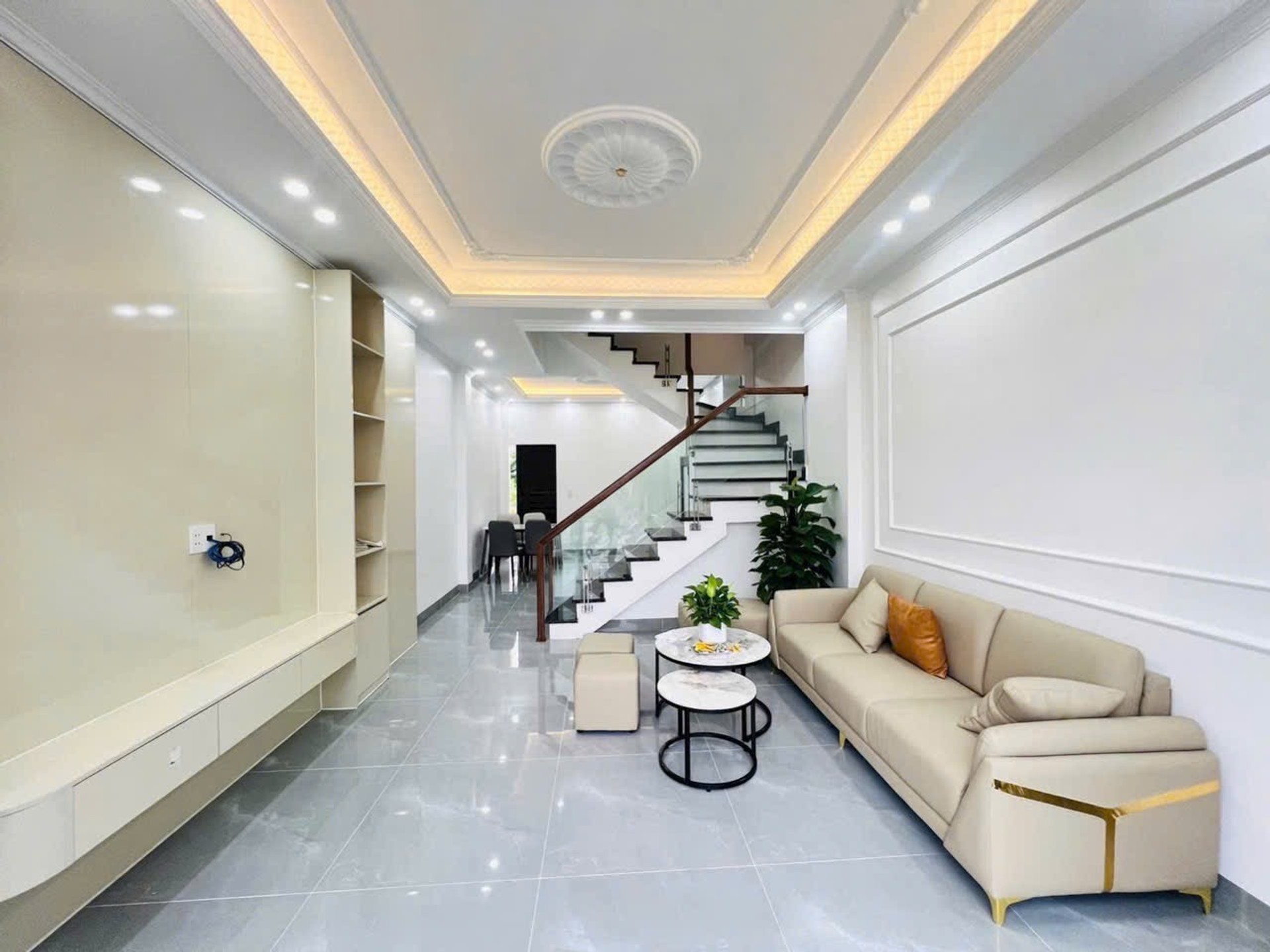Bán nhà riêng 4 tầng diện tích 42,9m2 hướng Đông Nam tại Hàng Tổng, Hải An, Hải Phòng