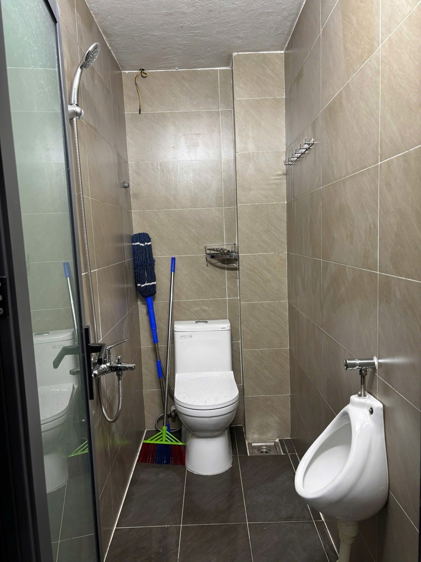 Bán nhà mặt phố 70 m² khu Hải Châu, Đà Nẵng - 11.8 tỷ, kinh doanh sầm uất