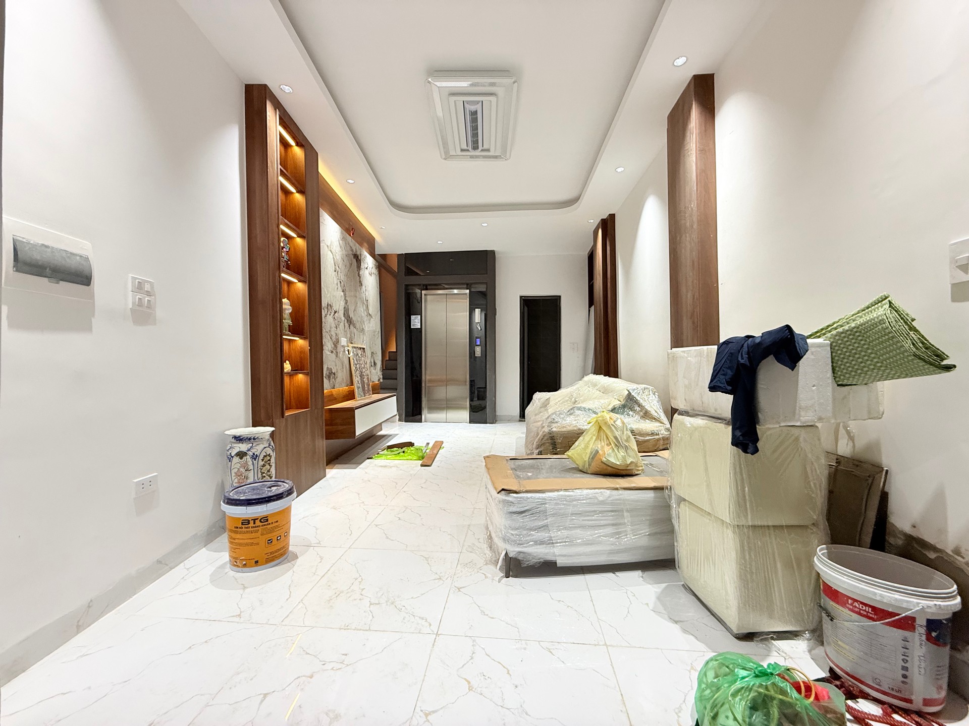 🏡 Lô Góc 6 Tầng Thang Máy - Trung Tâm Đống Đa - 32m² Chỉ 9.2 Tỷ! 🌟
