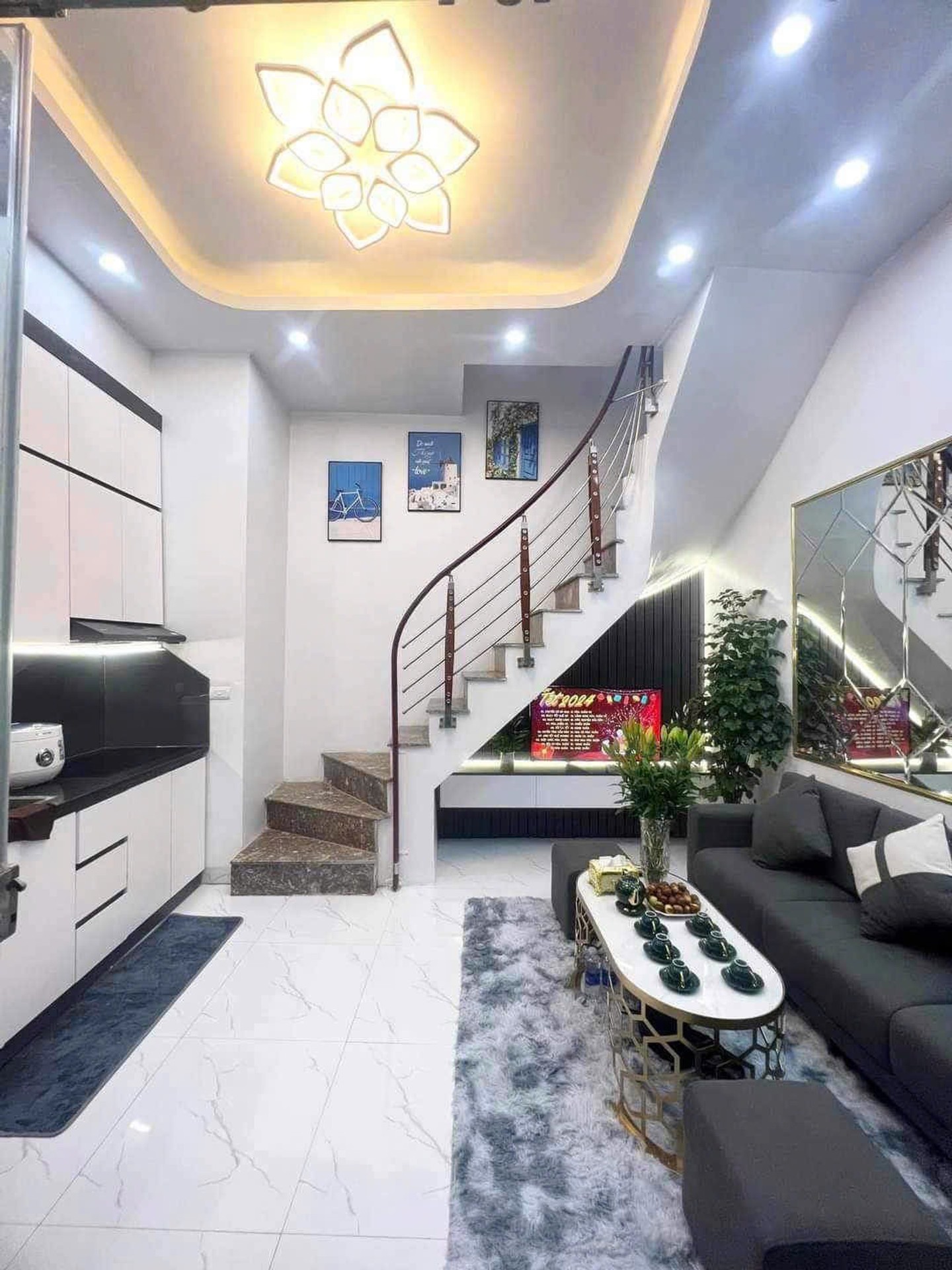 🌟 Nhà Đẹp Khâm Thiên - Tiện Nghi Ngập Tràn, Chỉ 4.7 Tỷ! 🌟