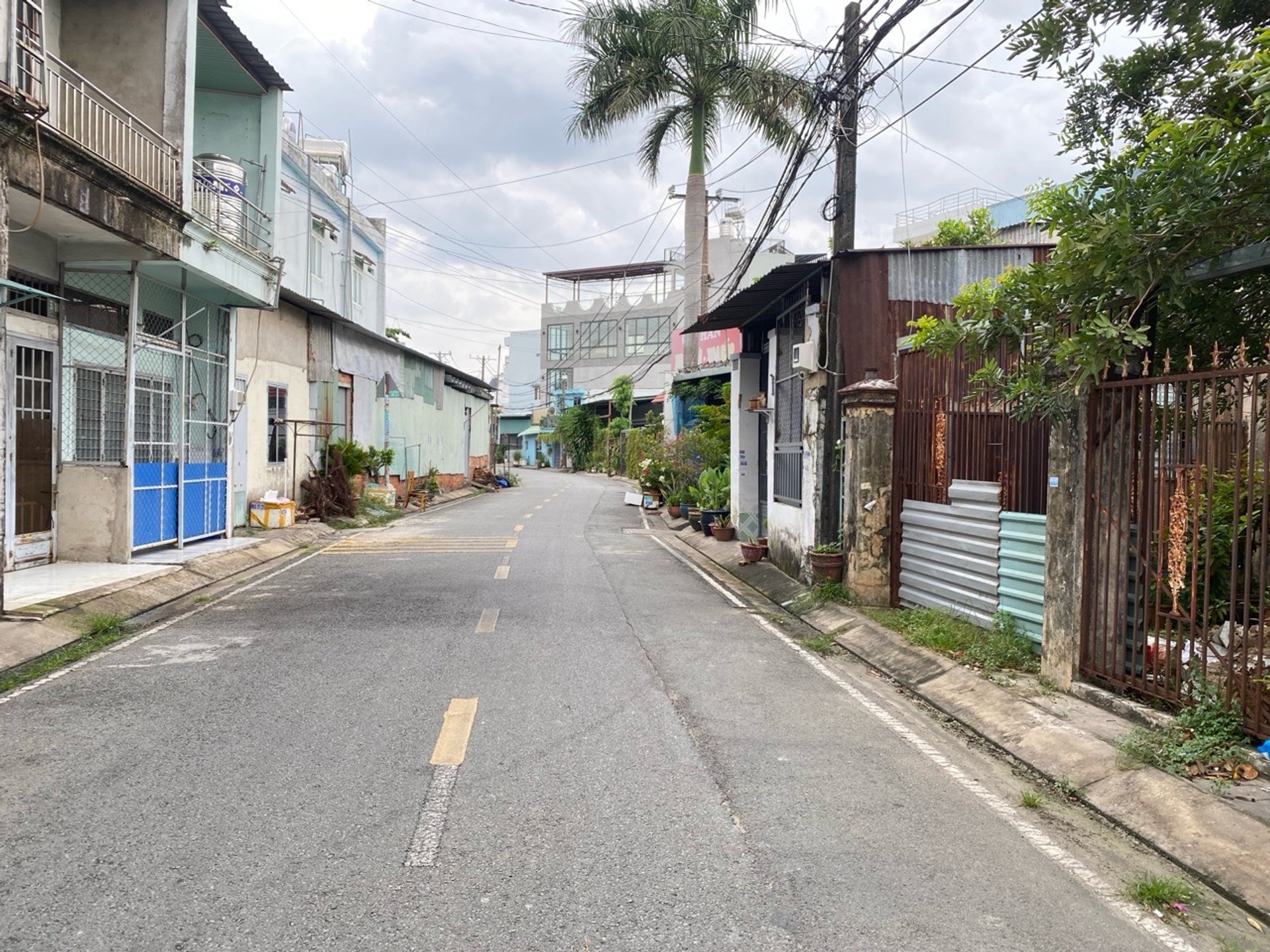 QUỸ ĐẤT 795M² HÓC MÔN – 7 SỔ LIỀN KỀ – 100% THỔ CƯ – GIÁ 41 TỶ