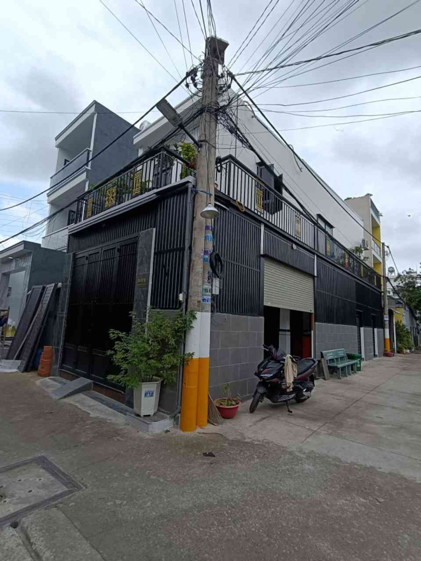 CHÍNH CHỦ GỬI NHÀ ĐẸP 2TẦNG -73m2-NGAY NGUYỄN THỊ ĐẶNG-HẺM XE TẢI - TÂN THỚI HIỆP 21 -Q12