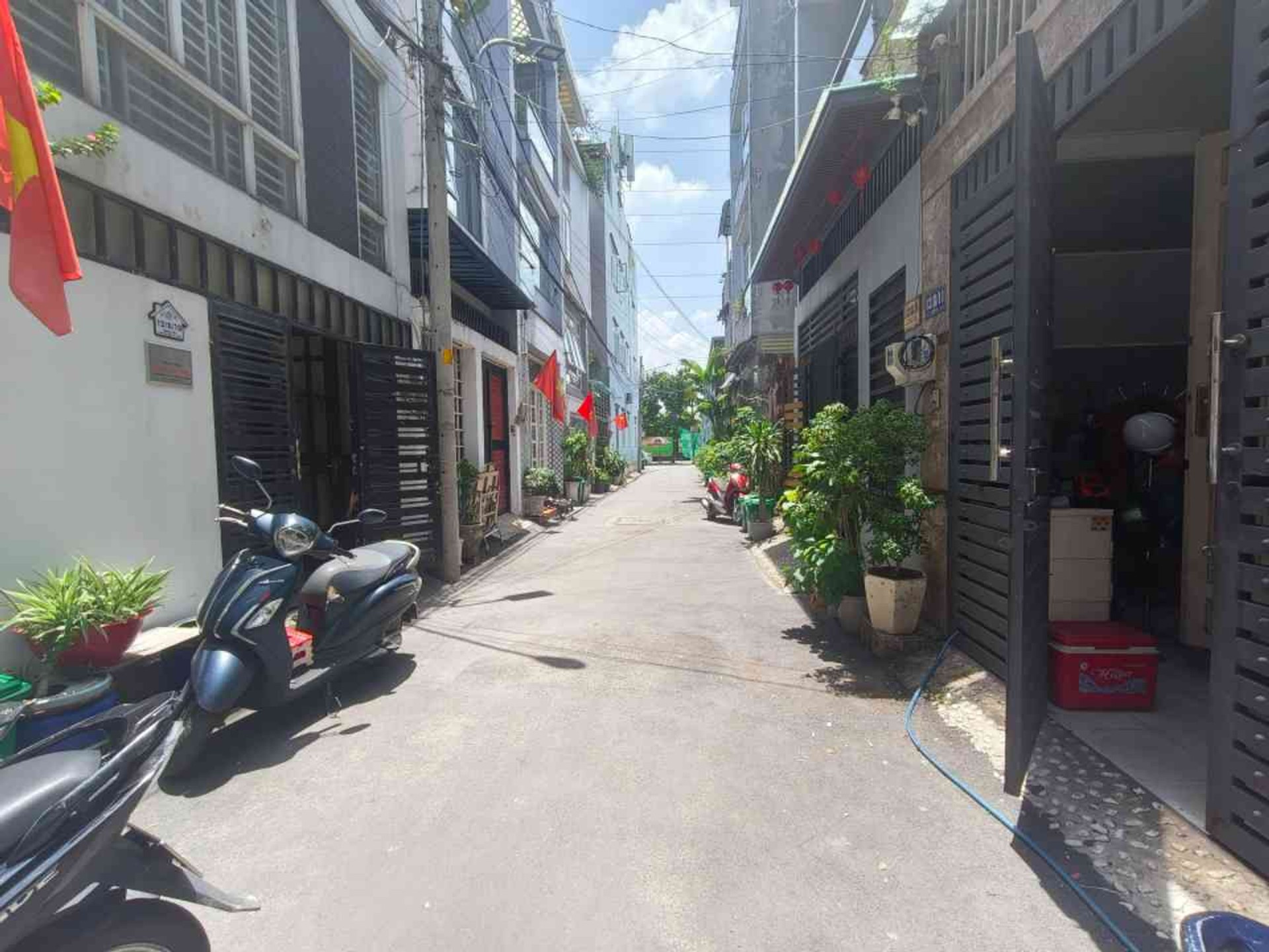 Đẳng Cấp Sống Tại Nhà Phố Hiệp Bình Phước - Khu Dân Trí Cao