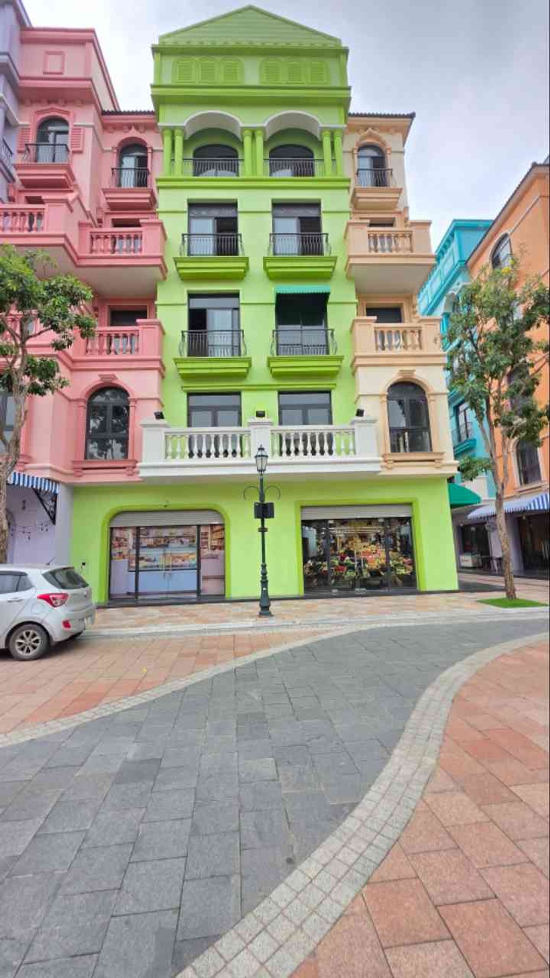 CHỦ CẮT LỖ CĂN HỘ MẶT PHỐ TÂY VINHOMES OCEAN PARK