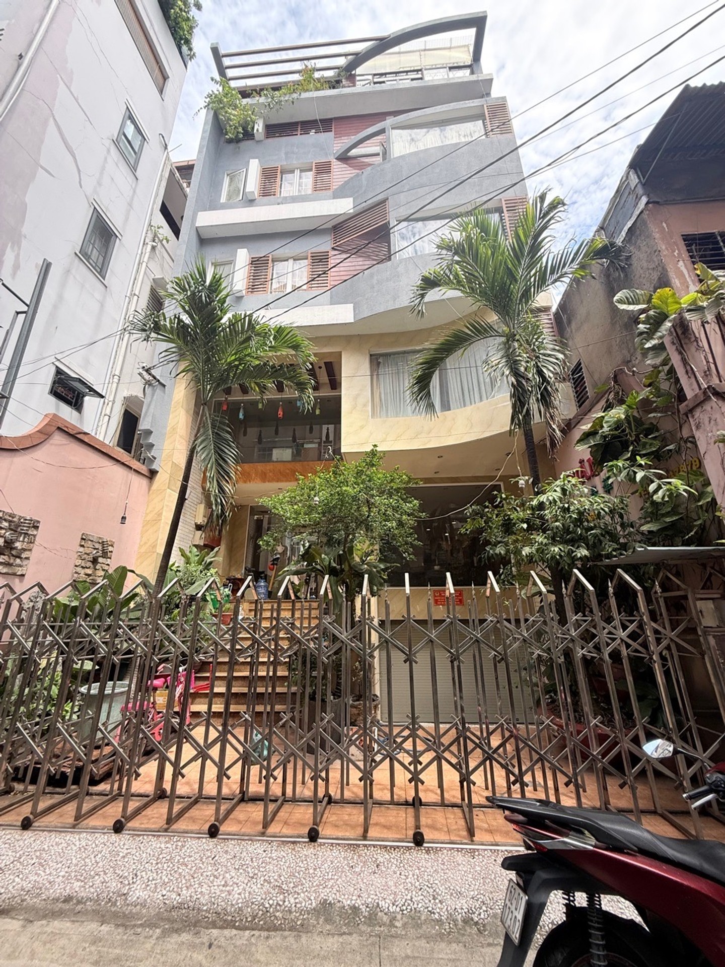 Bán Biệt Thự Phố 6 tầng thang máy, Chợ Phạm Văn Hai, 112m² giá 29.5 tỷ