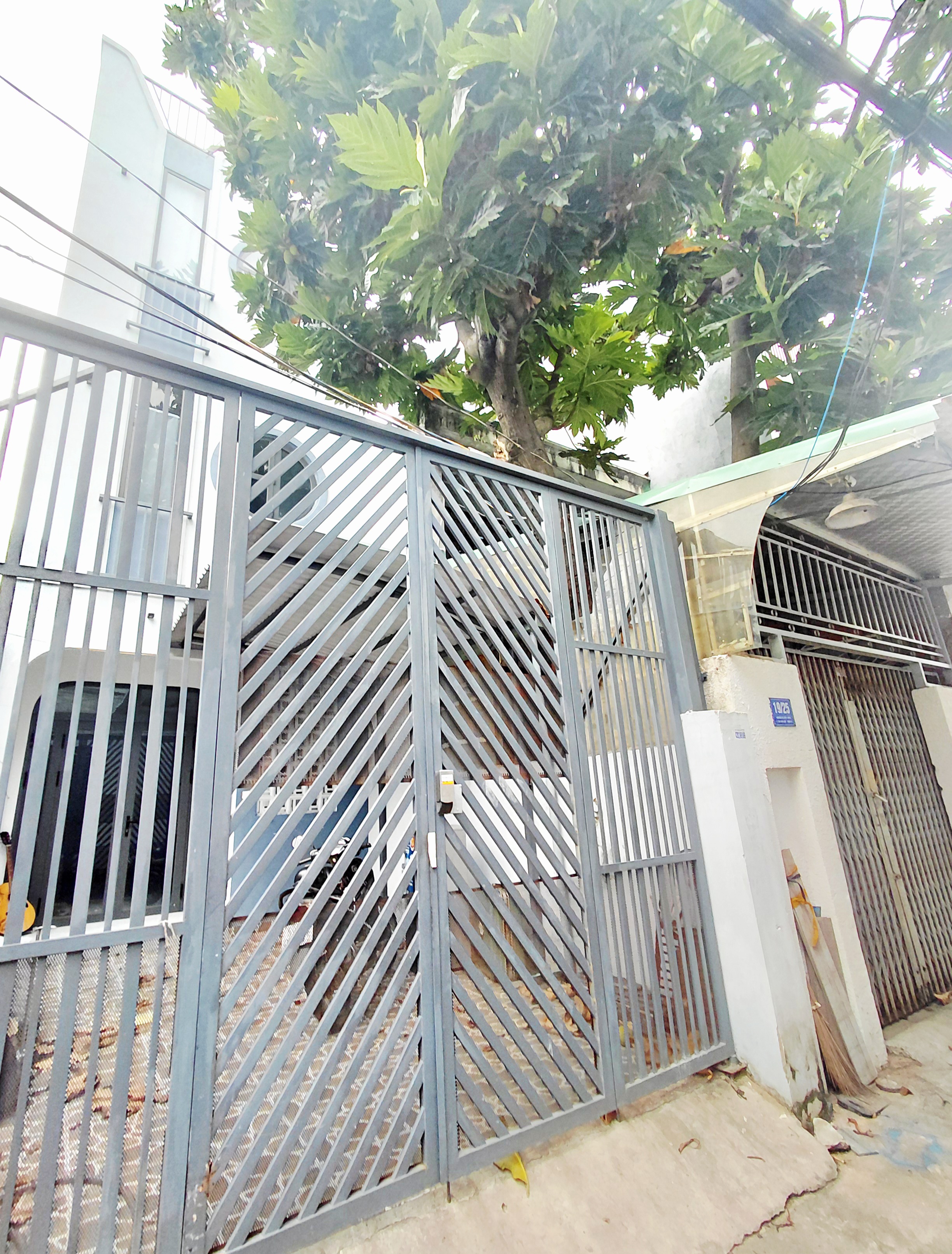 💥SIÊU PHẨM LÔ GÓC 4 TẦNG_4M x 15M_Ô TÔ NGỦ TRONG NHÀ_DÒNG TIỀN SẴN_NGUYỄN THỊ KIỂU QUẬN 12_SÁT VÁC