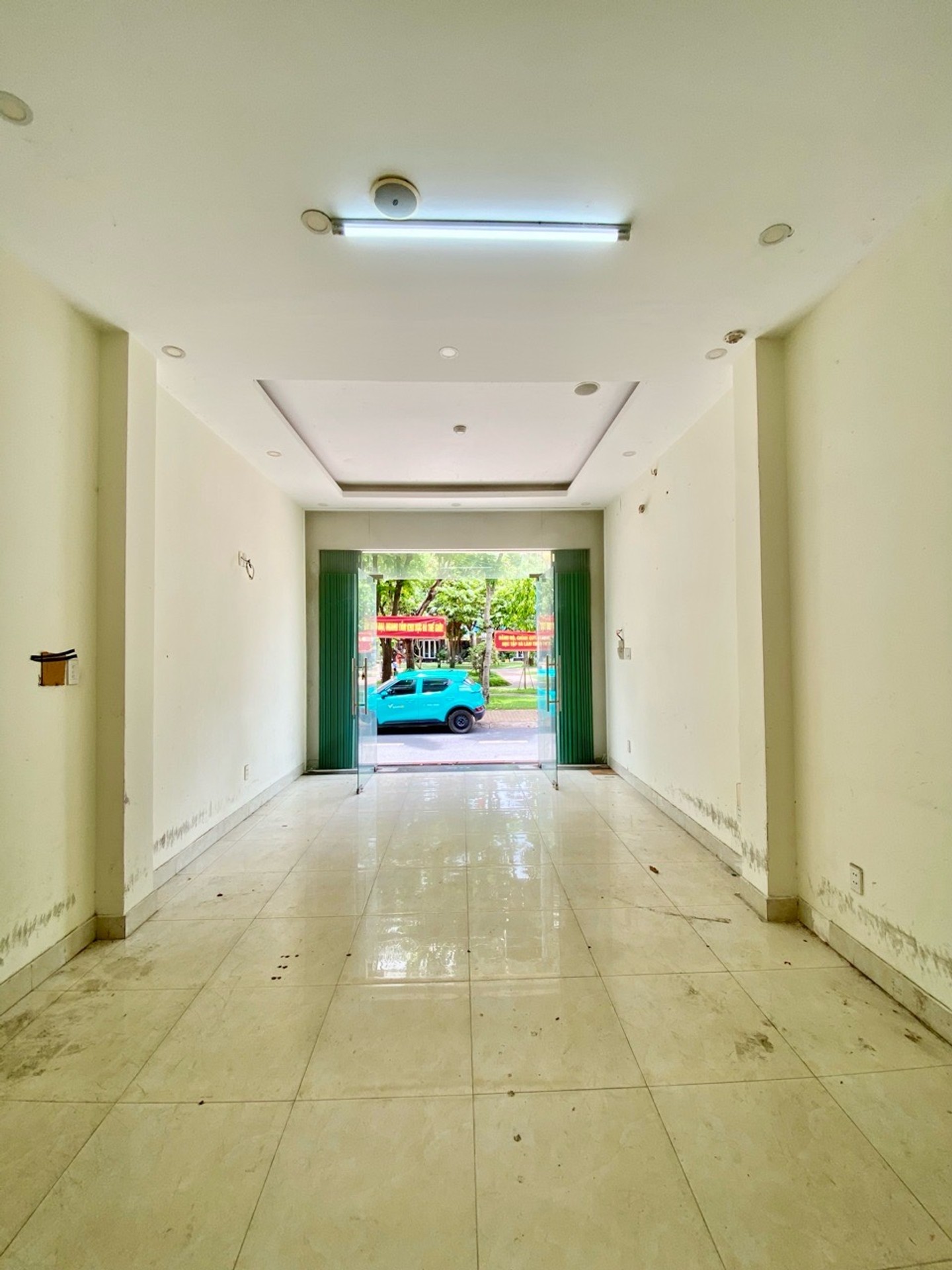 Nhà mặt phố - 64m² - Bình Đông, Quận 8 - Hạ giá 11.5 tỷ