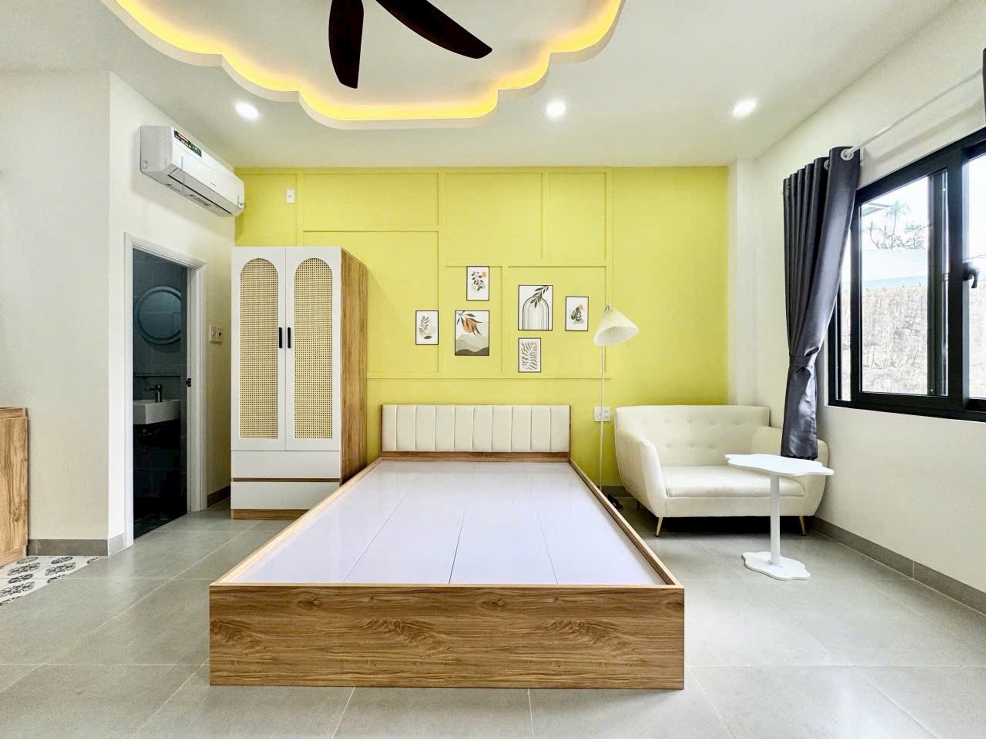 Đầu Tư Ngay: Nhà Mặt Phố 5 Tầng, Dòng Tiền 50 Triệu/Tháng Tại Thủ Đức