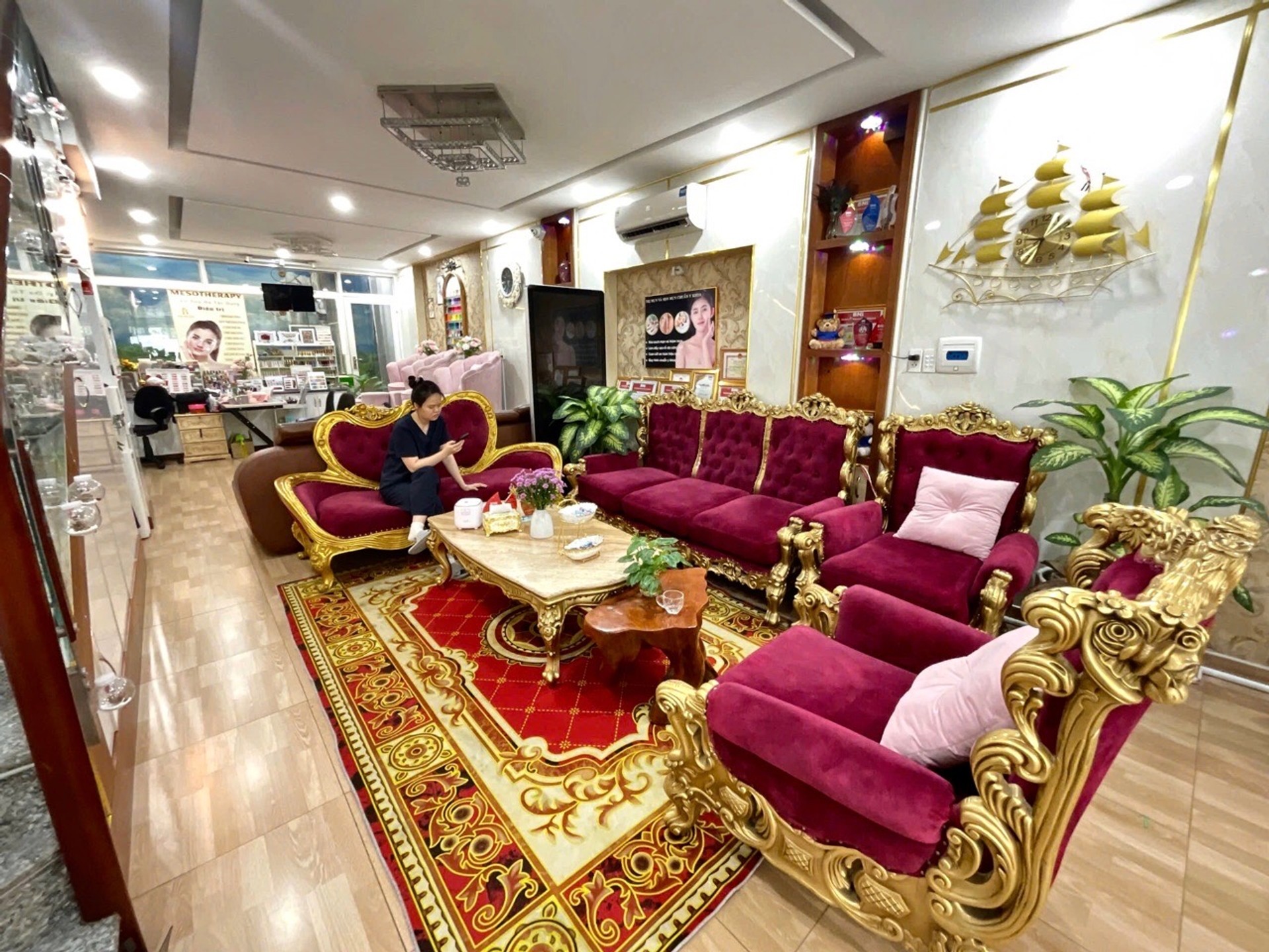 Cơ hội hiếm có sở hữu nhà mặt phố 5 tầng tại Phú Thọ Hòa, Tân Phú
