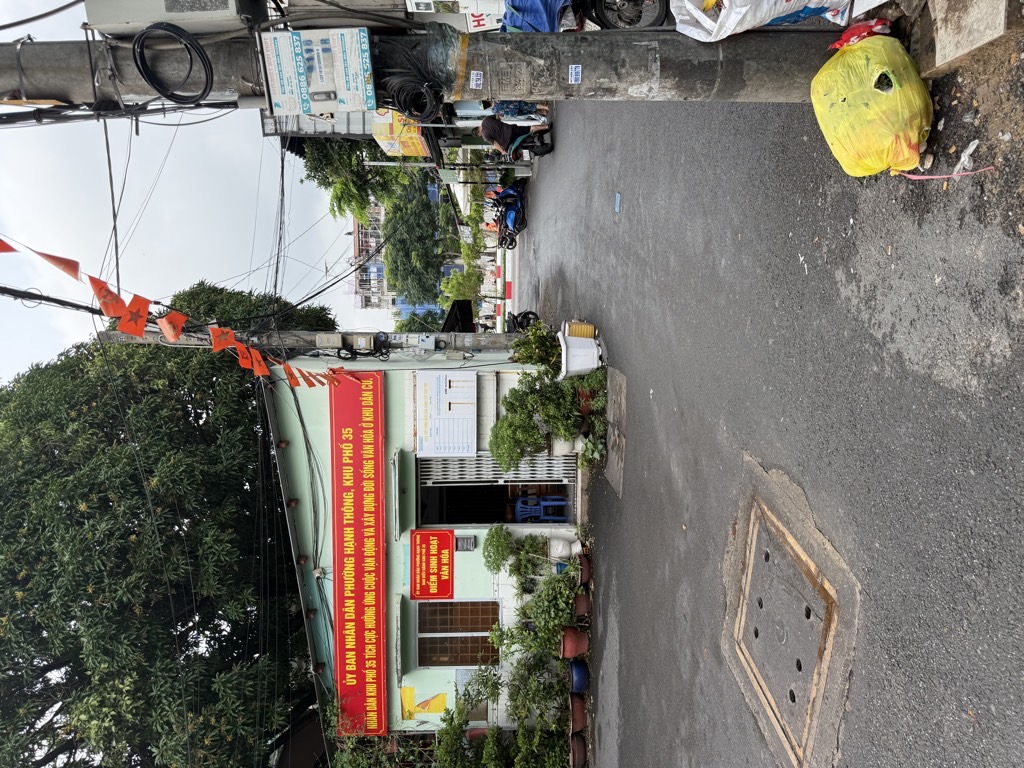 Nhà 4 Tầng Full nội thất 4pn ngay Phạm Văn Đồng, Phú Nhuận chỉ nhỉnh 7t. Alo Vinh 0902694205.