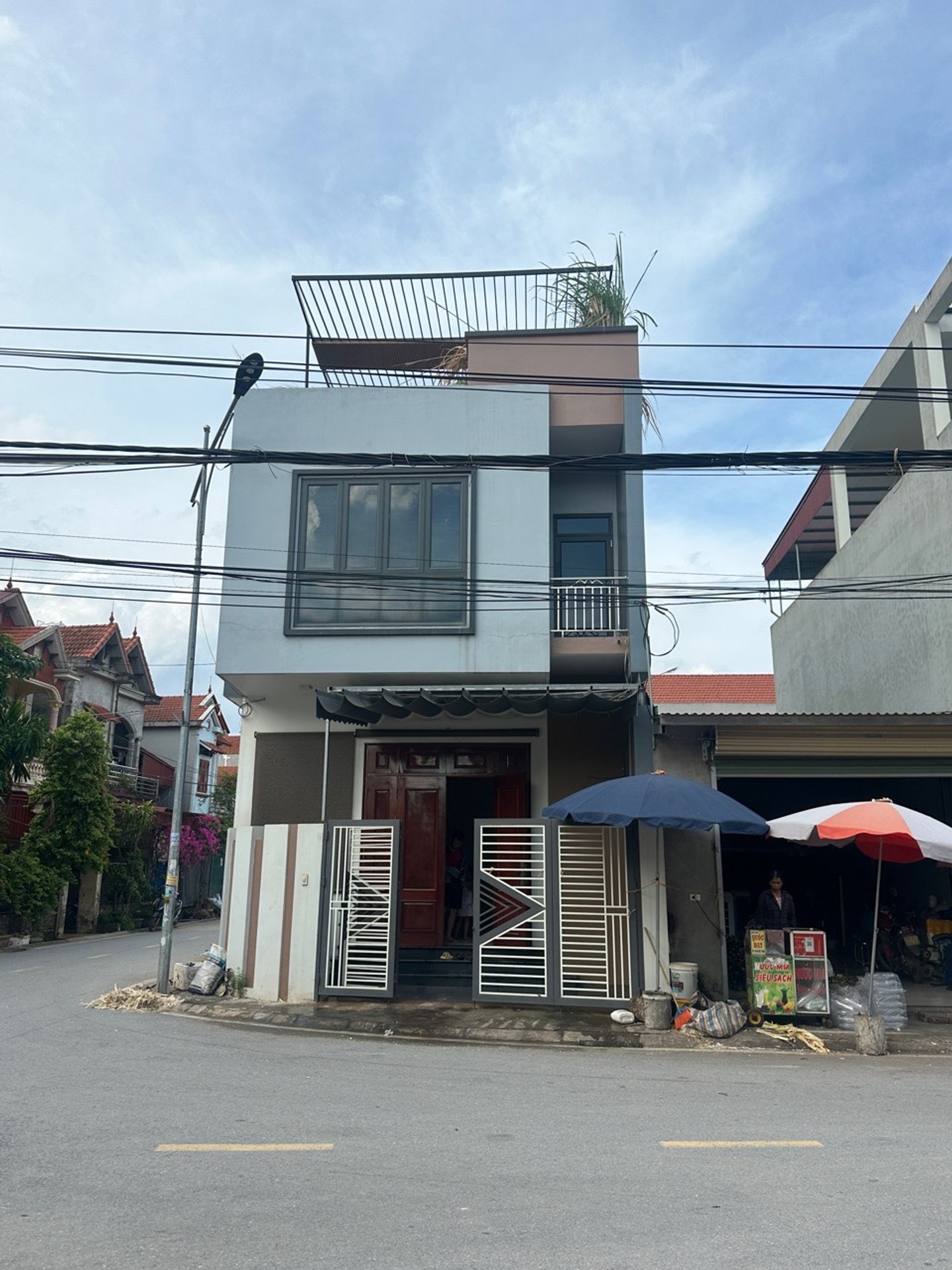 Nhà mặt phố - 91.9m² - Mễ Sở, Khoái Châu, Hưng Yên - 8 tỷ