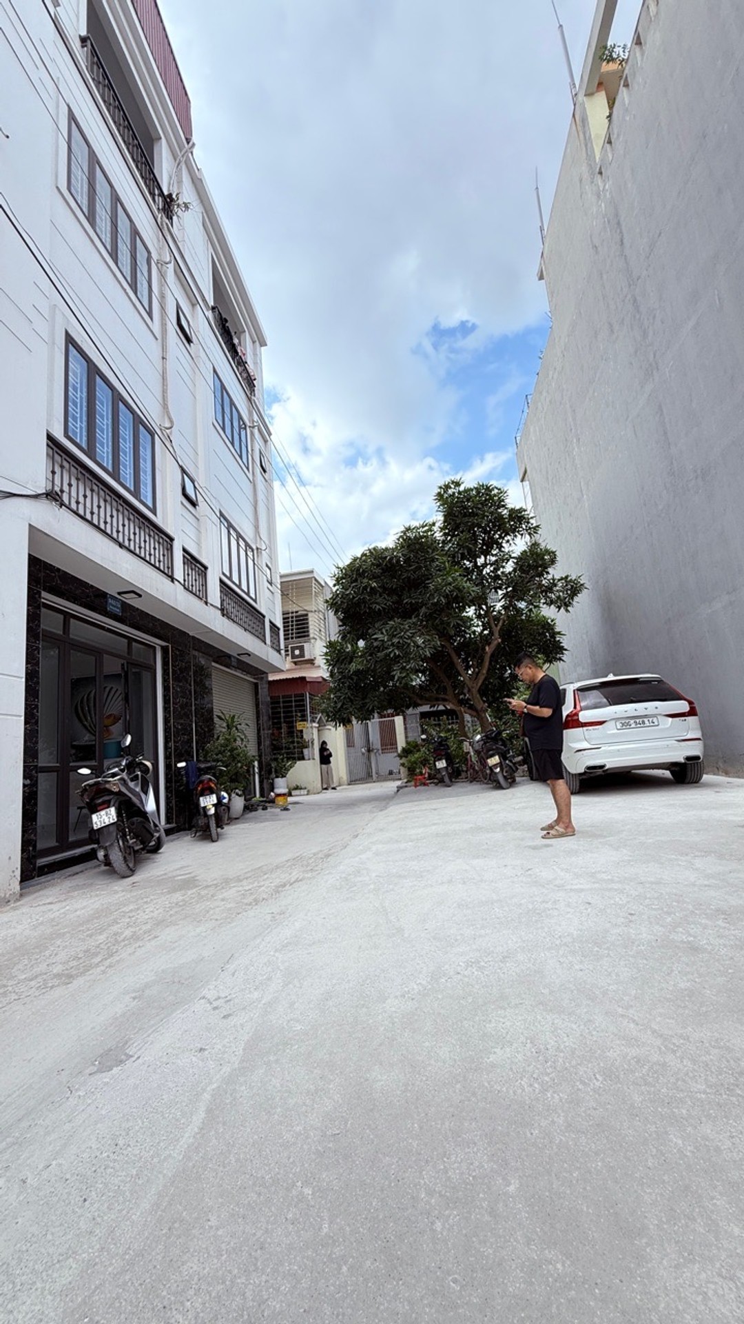 Cơ Hội Vàng: Nhà Đẹp 4 Tầng - Ô Tô Đỗ Cửa - Giá Tốt Chỉ 3.7 Tỷ