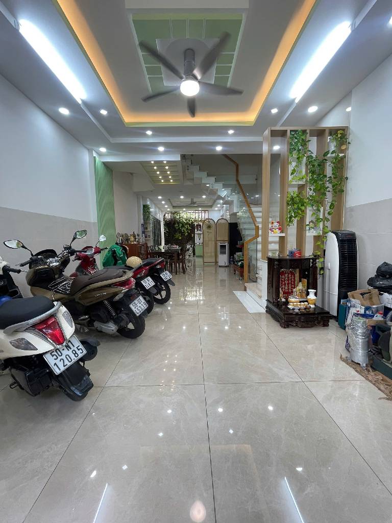 Nhà mặt tiền nội bộ khu Tên Lửa, Quận Bình Tân, 95m2, 3 tầng. Giá 12,5 tỷ