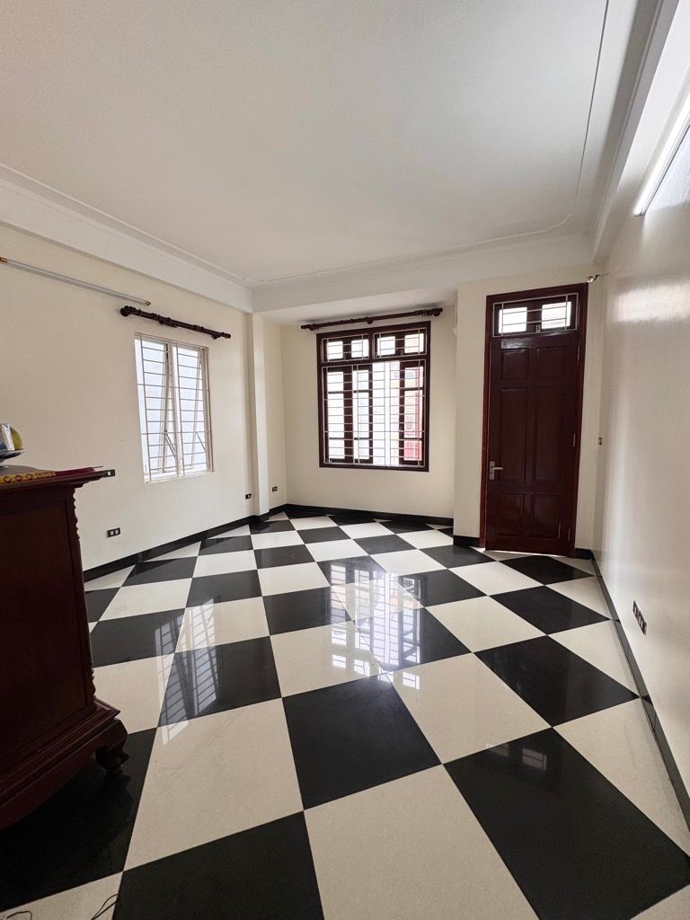 Bán Nhà Riêng 40m² Láng, Đống Đa - Lô Góc Thoáng Mát