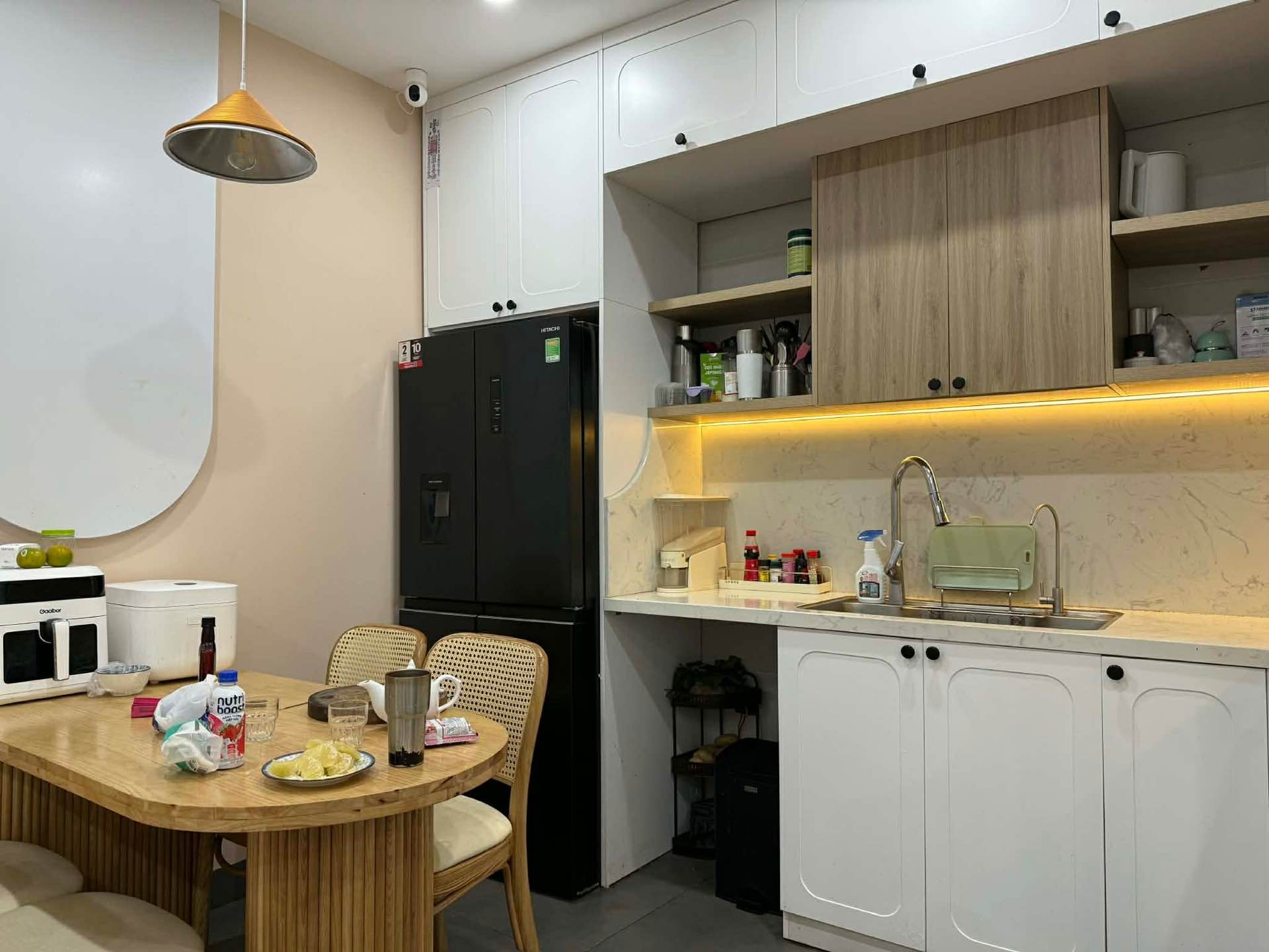Bán nhà riêng 43m² Trương Định, Hai Bà Trưng - Tiện nghi, Sân để xe riêng