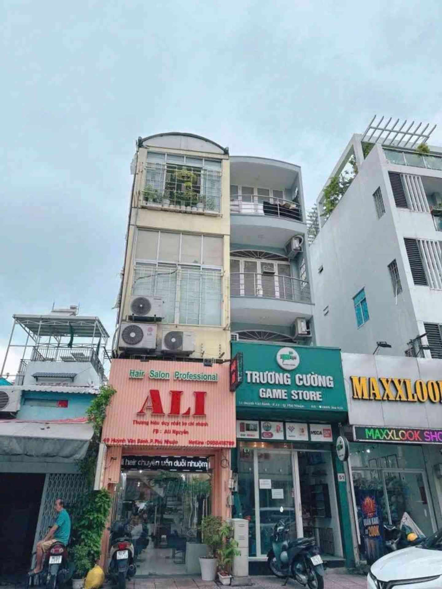 Nhà mặt phố kinh doanh sầm uất tại phường Cầu Kiệu, Phú Nhuận, 41m2, 4 tầng