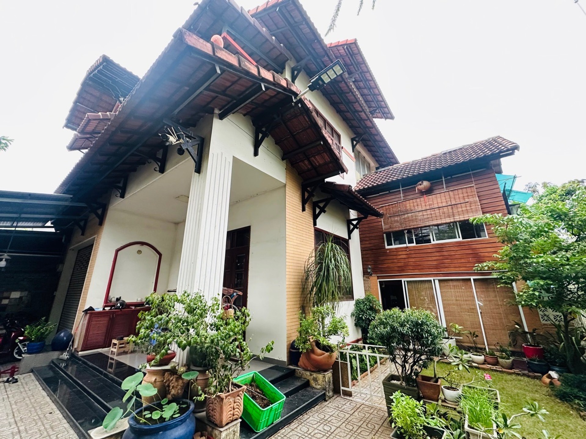 Bán biệt thự liền kề 204m² tại Đường Số 9, Thủ Đức - Giá 23 tỷ, pháp lý cơ sở