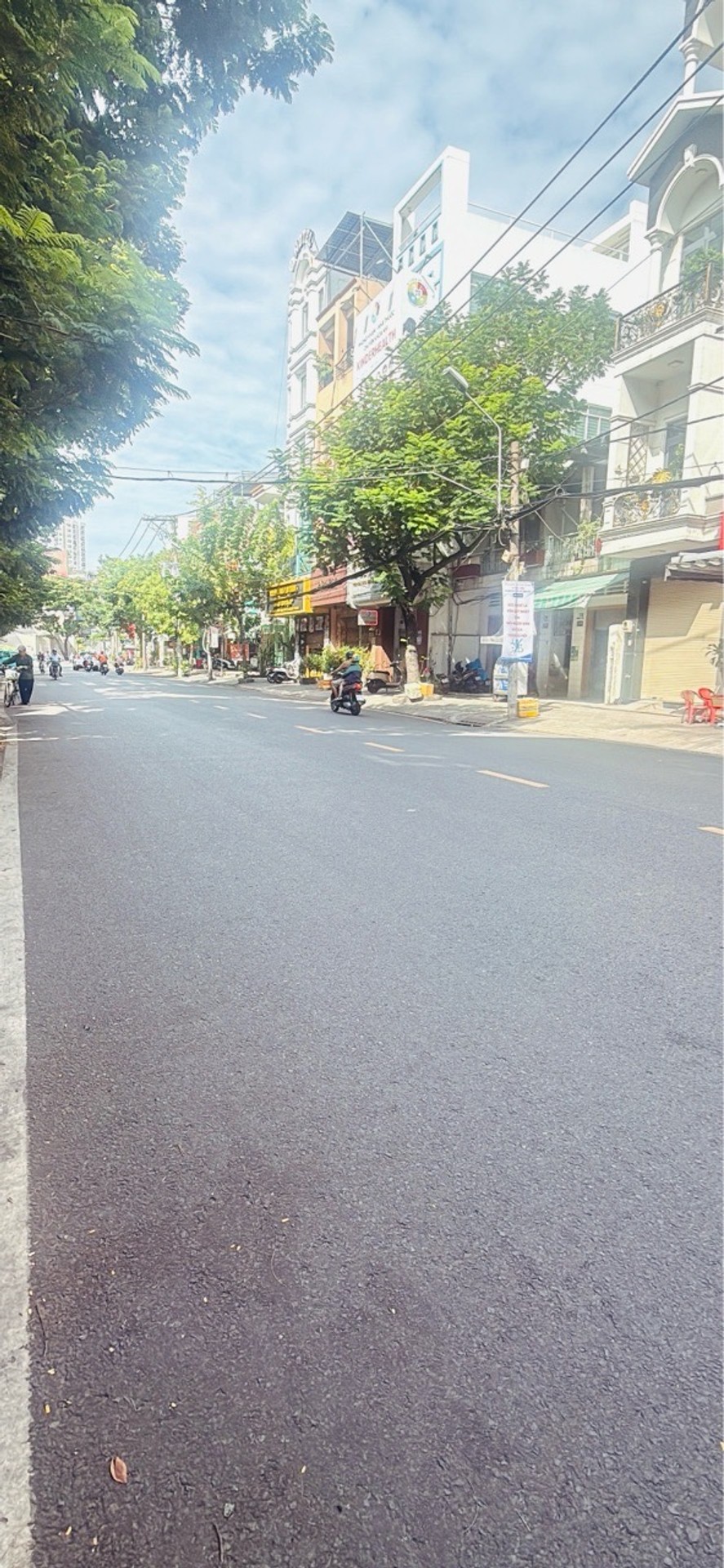 Bán nhà mặt phố Trương Công Định, Tân Bình, 111.6m²,6 Tầng, ngang gần 6m, giá 36.5 tỷ