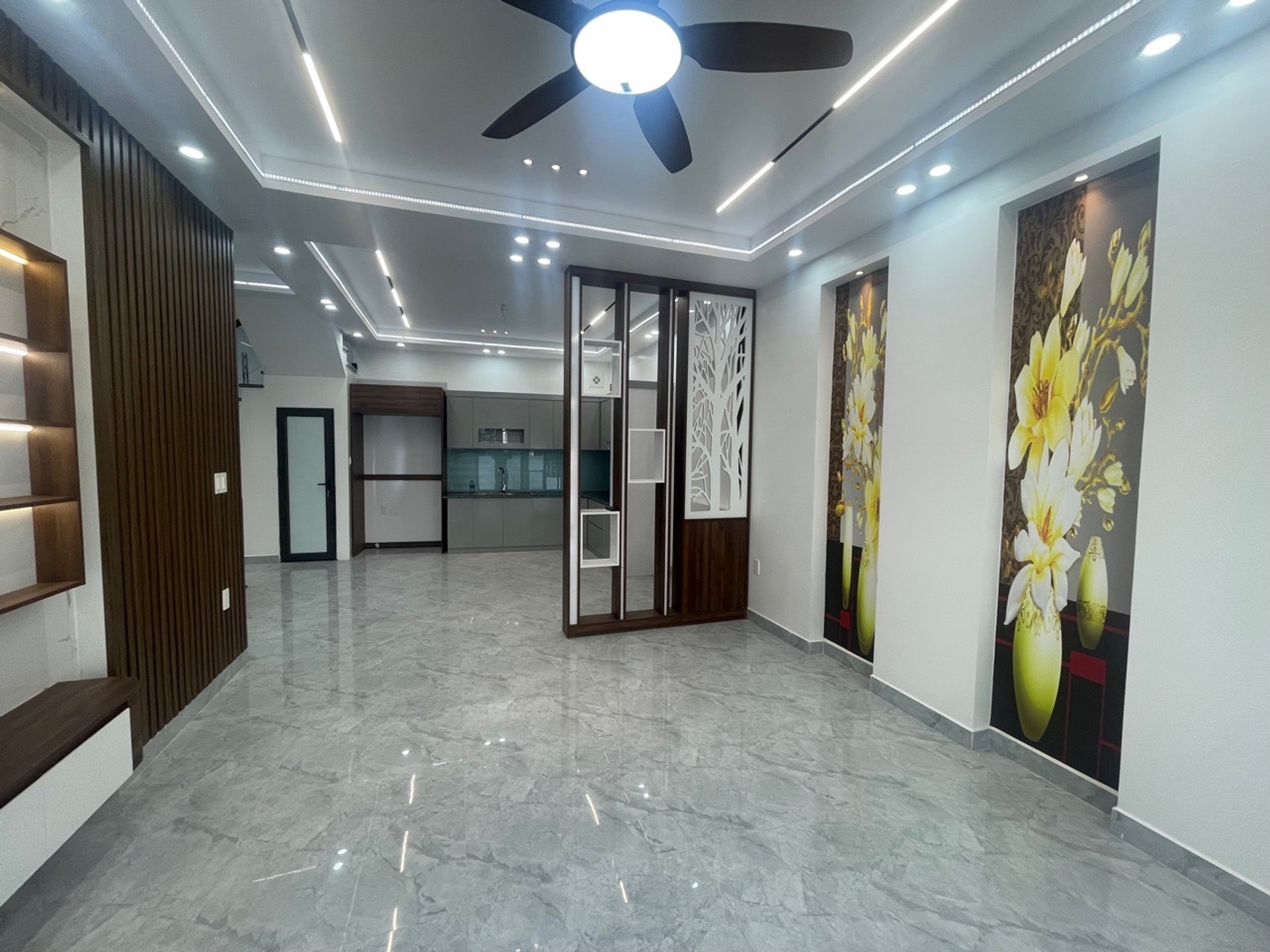 Cơ Hội Vàng: Nhà 3 Tầng Độc Lập Chỉ Với 2.88 Tỷ Ngay Chợ Minh Kha!