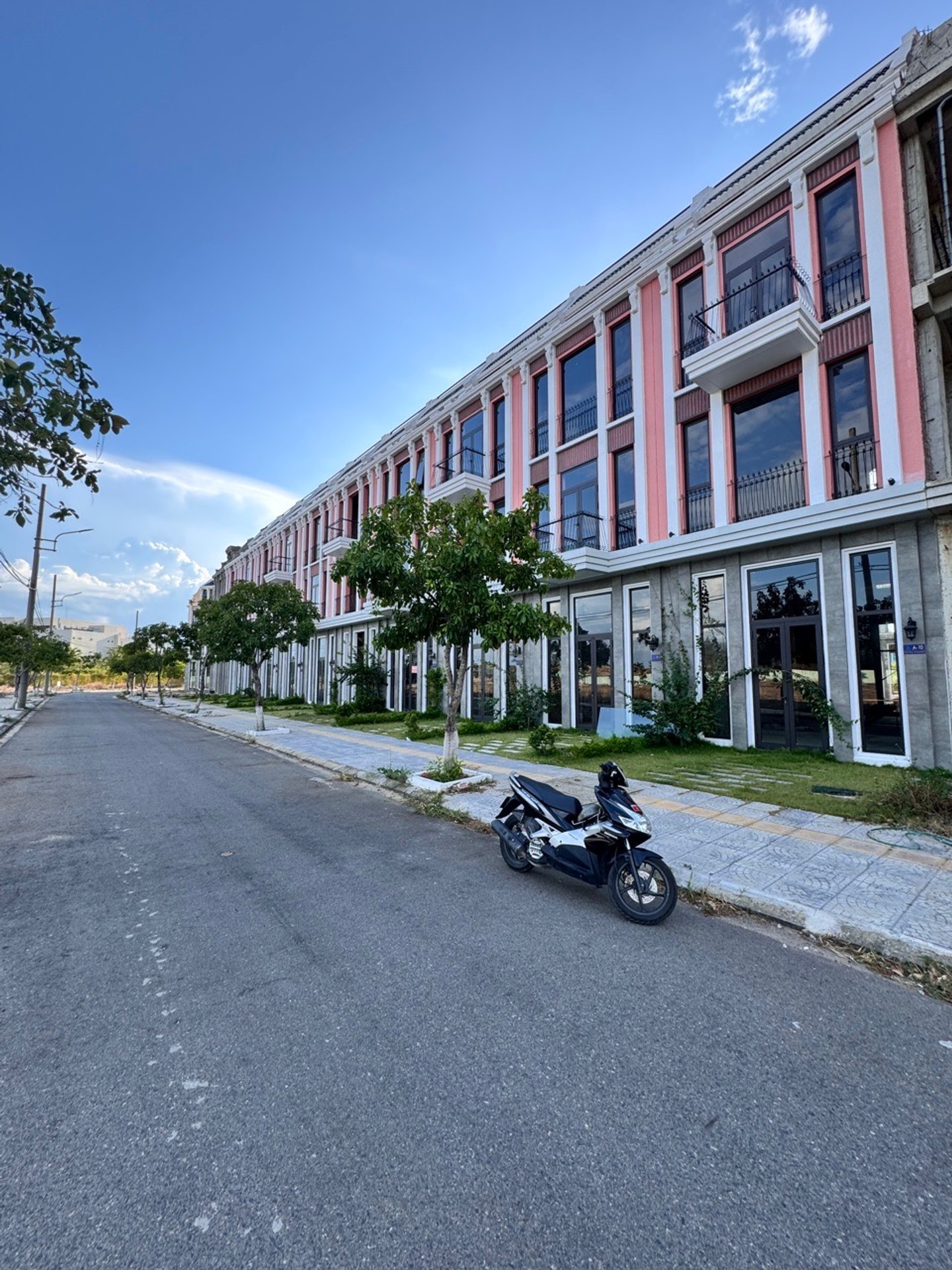 Bán biệt thự liền kề tại Bắc Hội An, Lạc Long Quân - 100m², giá 9.6 tỷ