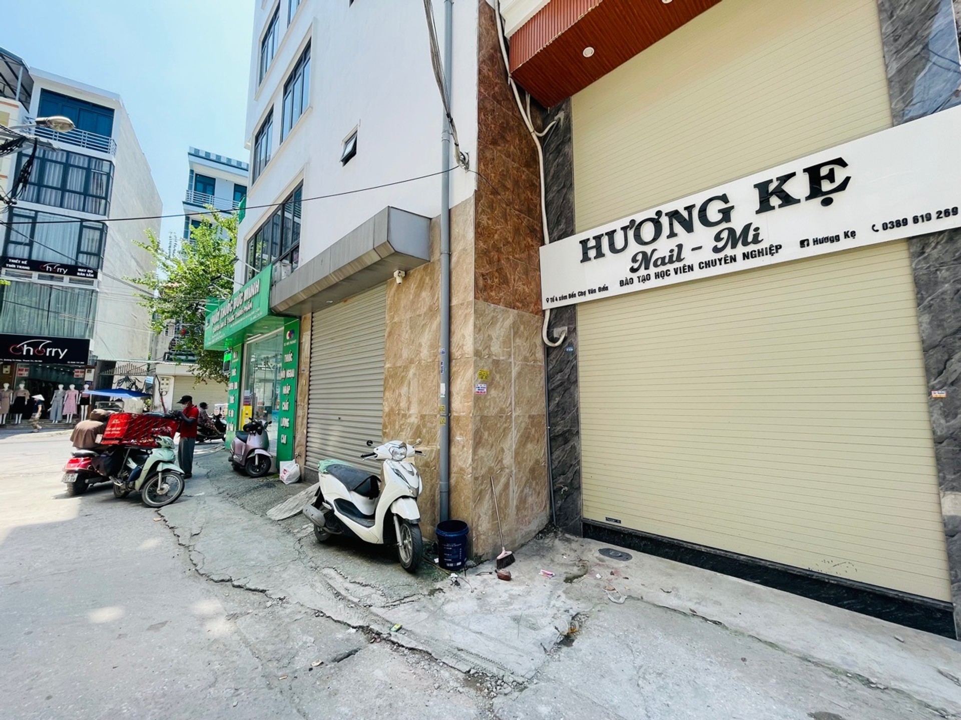 Nhà 7 tầng thang máy, ô tô tránh, kinh doanh đỉnh tại Tứ Hiệp