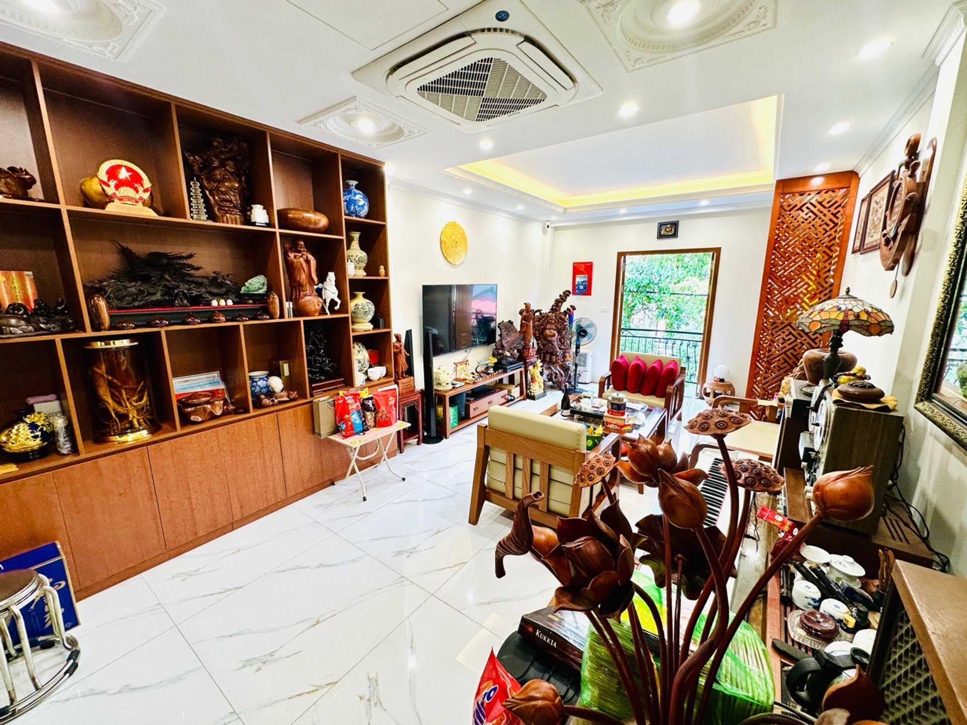 Bạn đang tìm nhà TDC Thanh Am - Nhà 6 Tầng, Gara Ô Tô, Kinh Doanh Đỉnh Cao