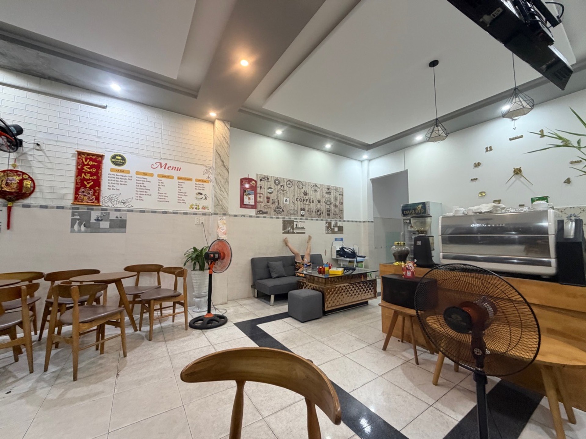 Cơ hội sở hữu Nhà Mặt Phố 4 Tầng – Đầu Tư Đỉnh Cao, Giá Chỉ 9.8 Tỷ