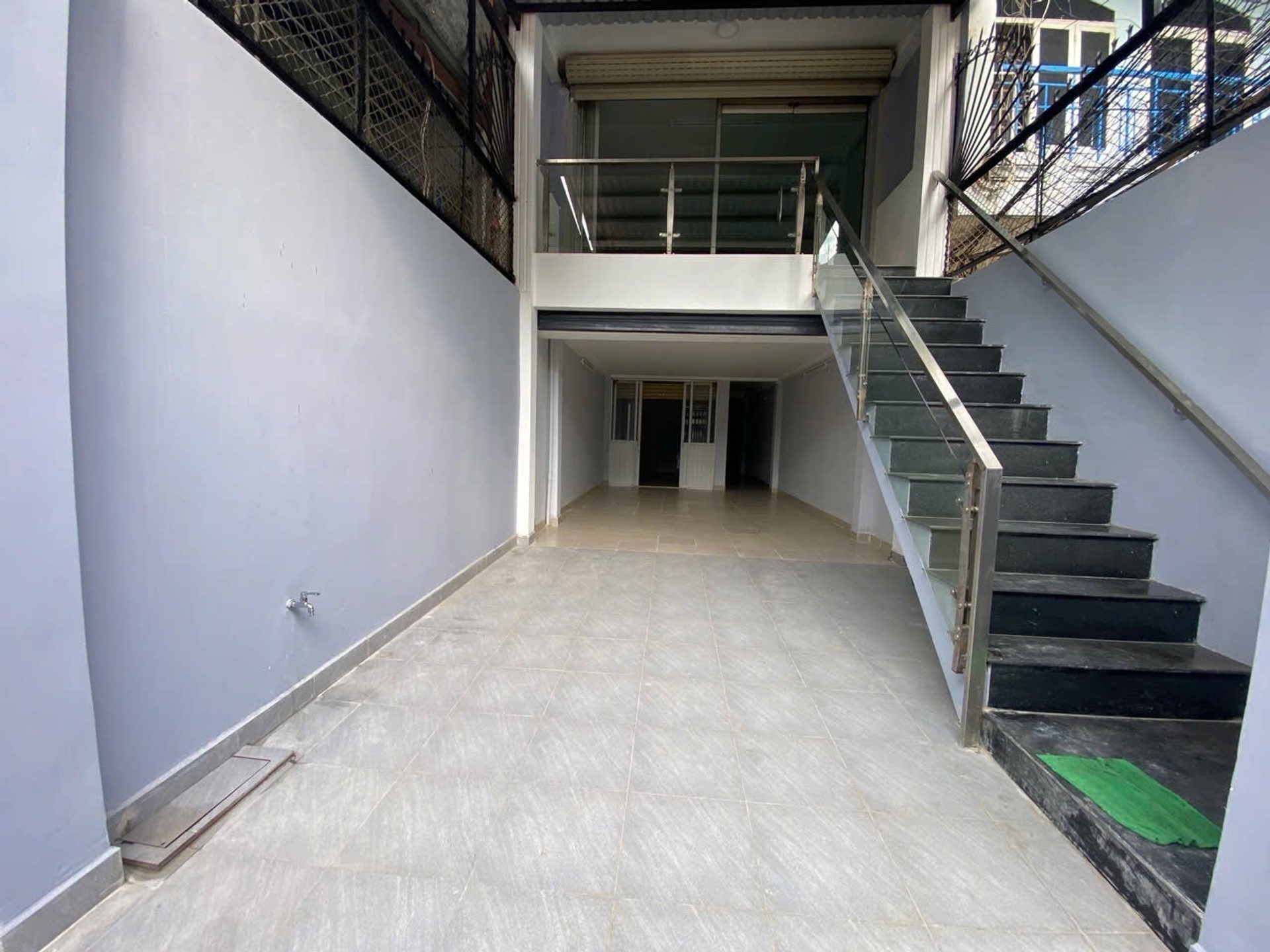 Nhà Mặt Phố Hoàng Hoa Thám Tân Bình - 80m² -4 Tầng- Kinh Doanh Đỉnh, Gần Ga T3 - 27.6 Tỷ