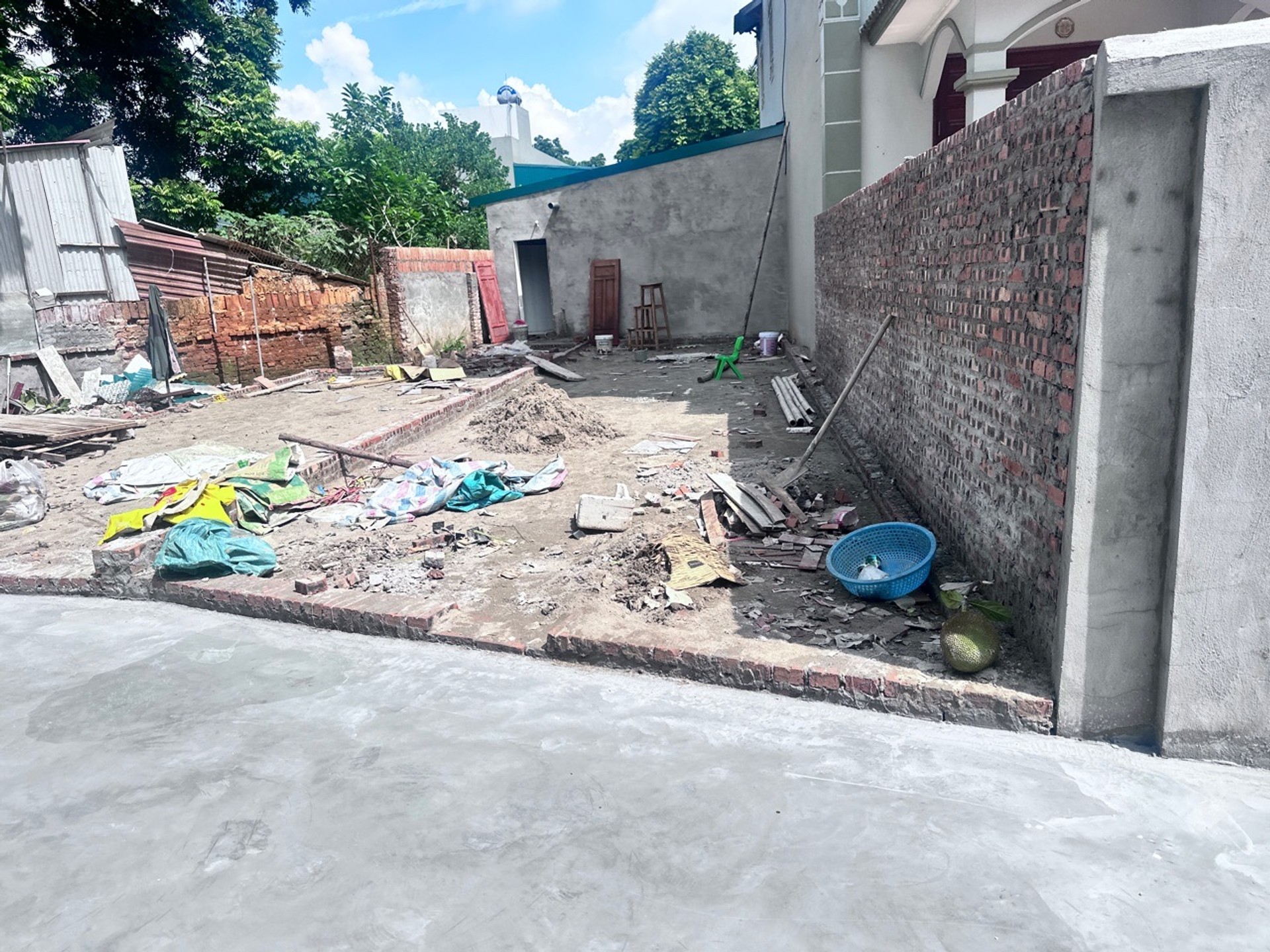 Bán đất 52.6m² tại Thôn Tuấn Dị - Giá 1.95 tỷ - Pháp lý Sổ đỏ chính chủ