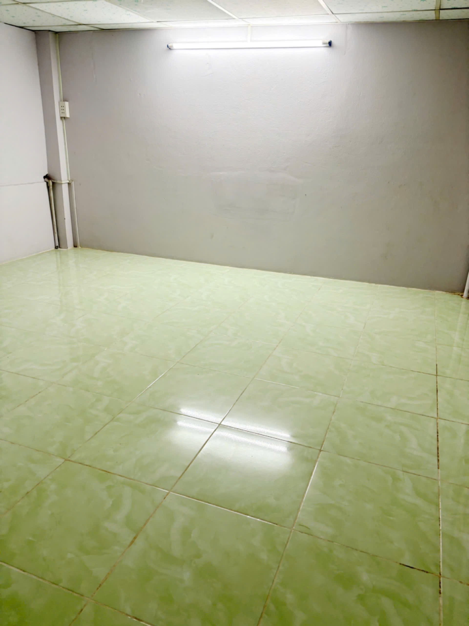 Cơ Hội Sở Hữu Nhà Riêng 70.4m² Đáng Mơ Ước Tại Quận 12, Giá Chỉ 4.9 Tỷ