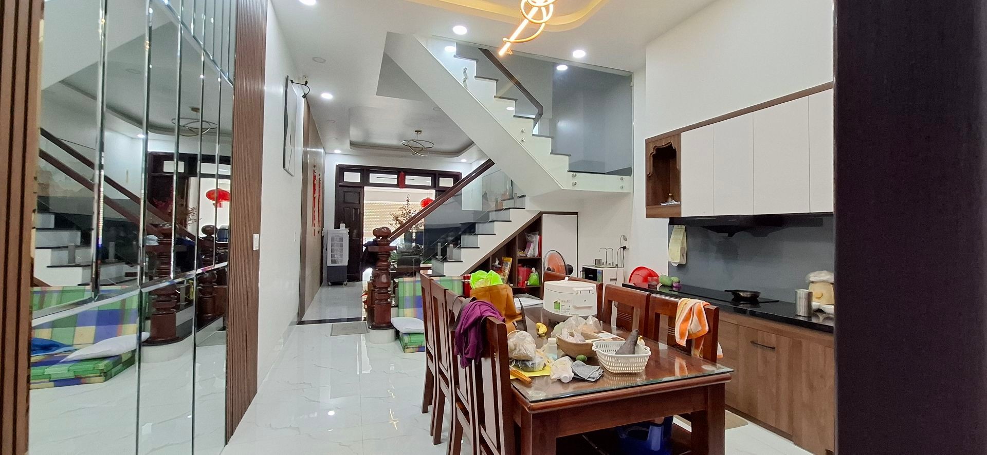 Nhà mặt phố - 112m² - Dĩ An, Thành phố Thủ Đức, TP Hồ Chí Minh - 6.4 tỷ