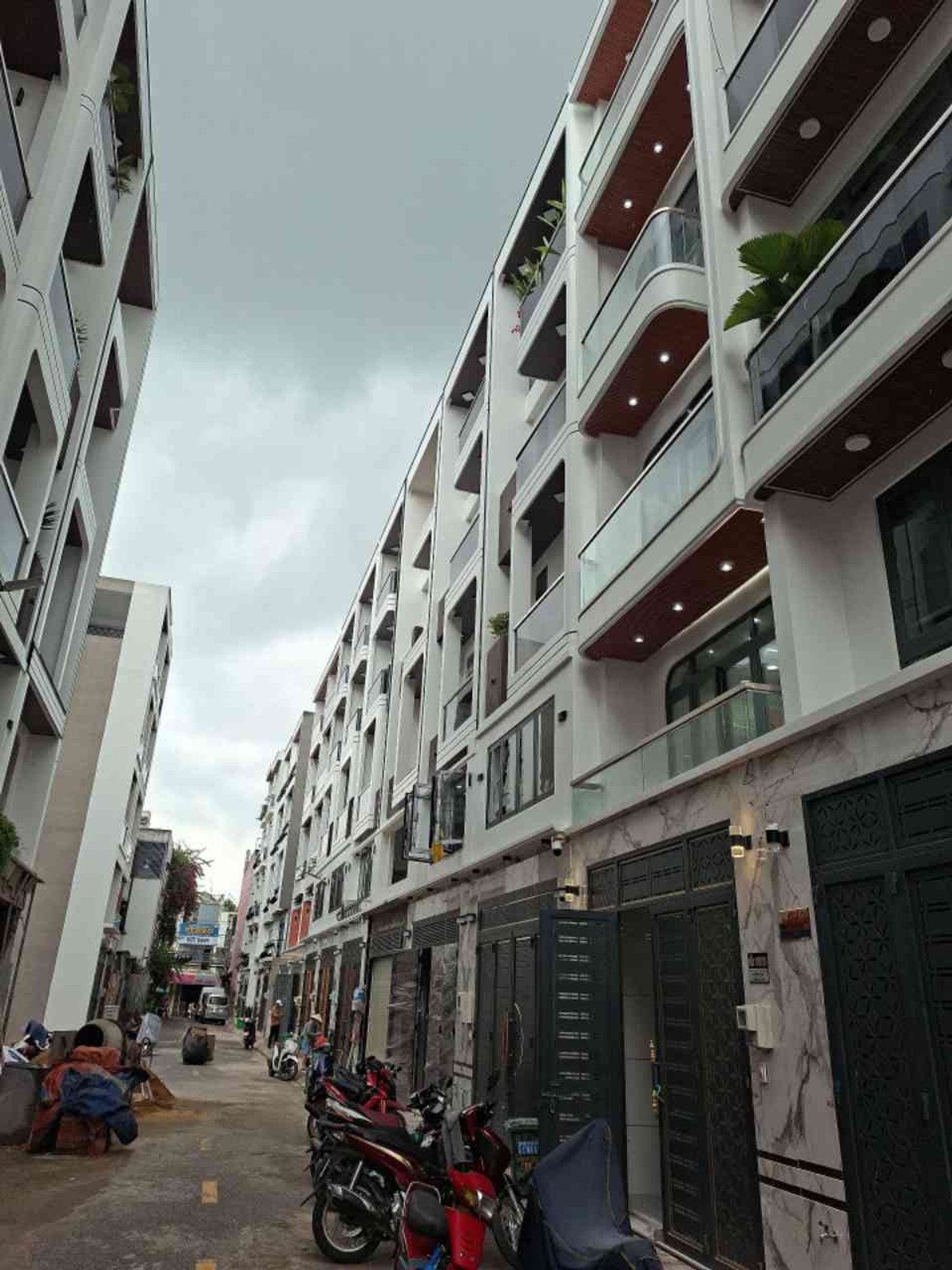 Cơ Hội Sở Hữu Nhà Đẹp Khu Vực Bình Tân Chỉ 6,45 Tỷ!