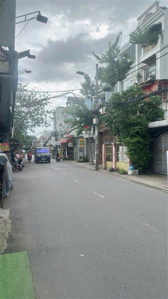 Nhà Mặt Phố Kinh Doanh Trung Tâm — Cơ Hội Vàng Không Thể Bỏ Lỡ!