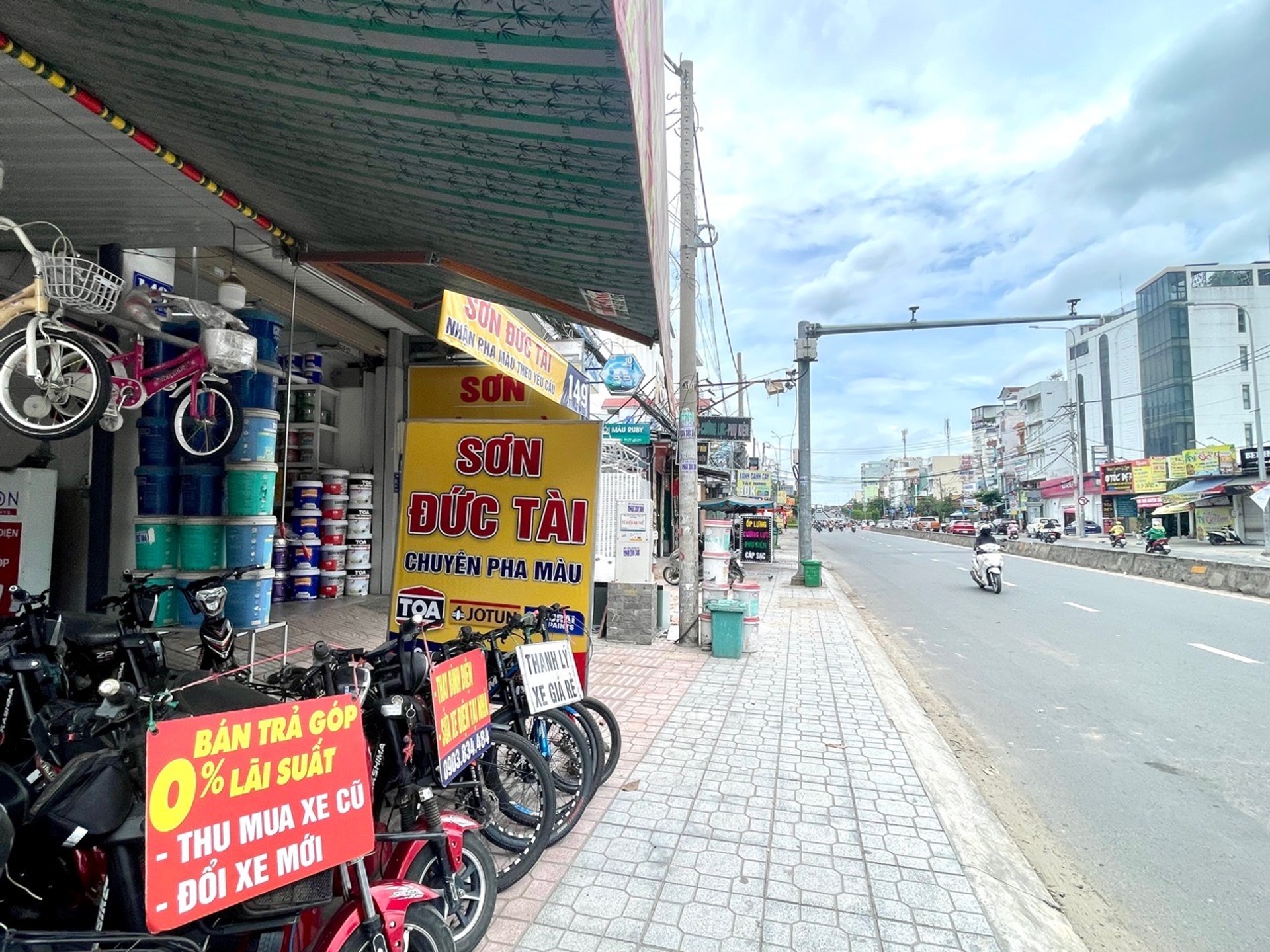 Nhà mặt phố 72m2 tại An Phú Đông giá 13 tỷ