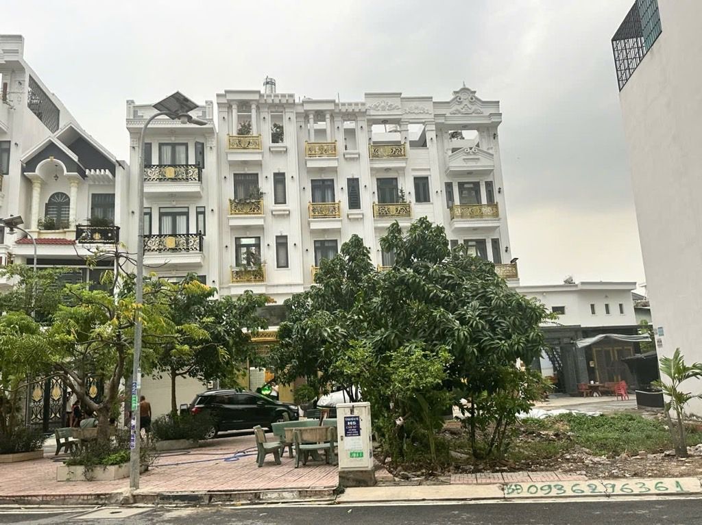Cơ Hội Vàng Tại Bình Tân! Đầu Tư Nhà Đẹp Chỉ 7.9 Tỷ