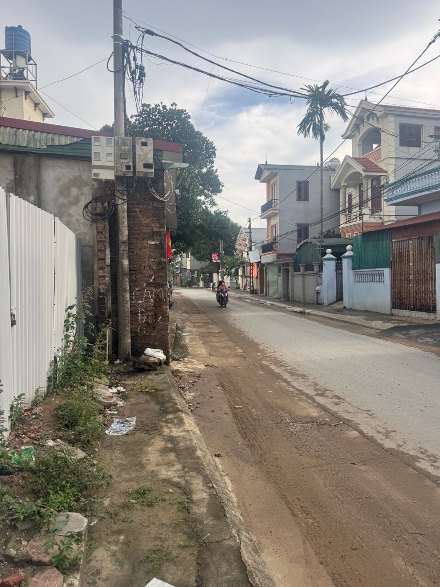 Bán đất 90,2m² tại Đồng Dầu, Đông Anh - mặt trục chính kinh doanh, giá 14,9 tỷ