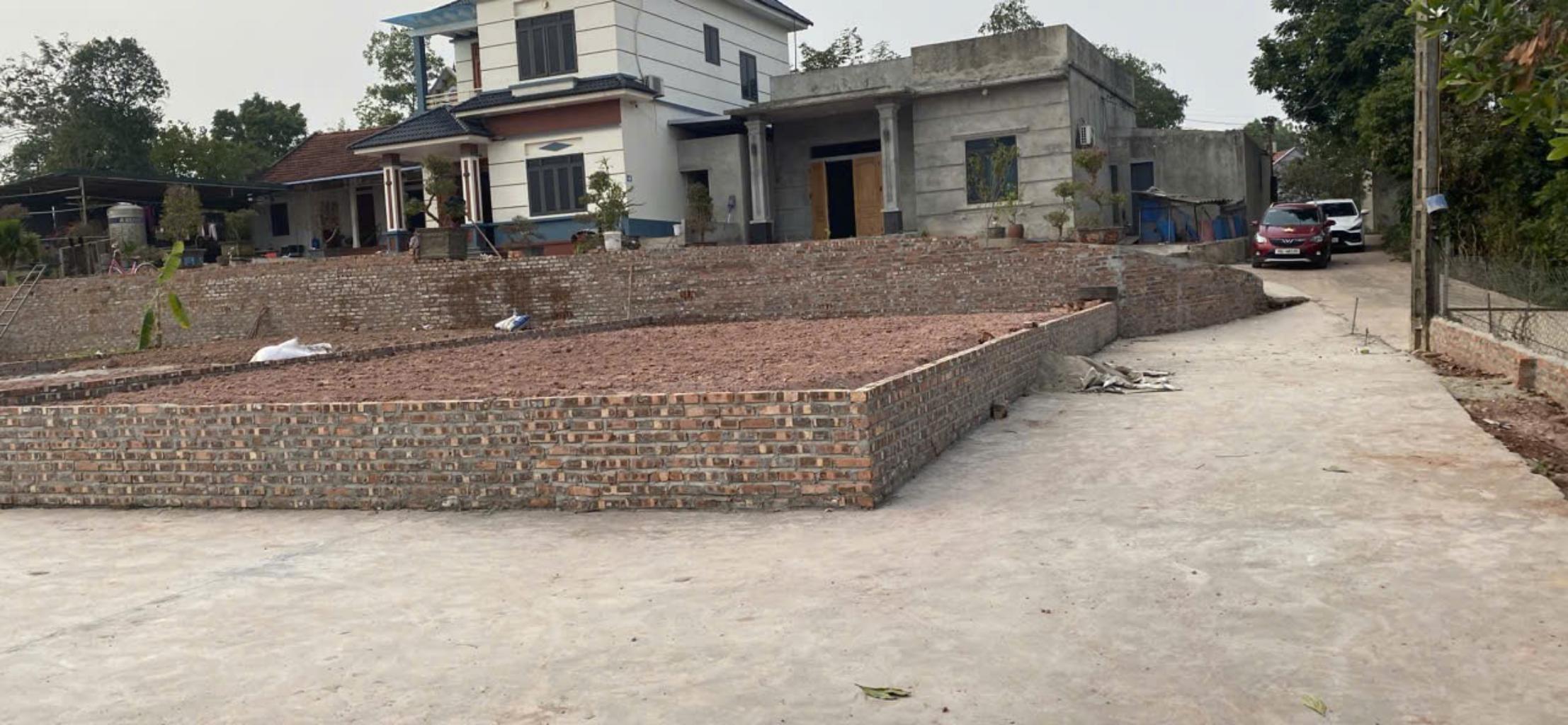 Siêu Phẩm Đất Lô Góc Đa Hội Giá Chỉ 1.2 Tỷ!
