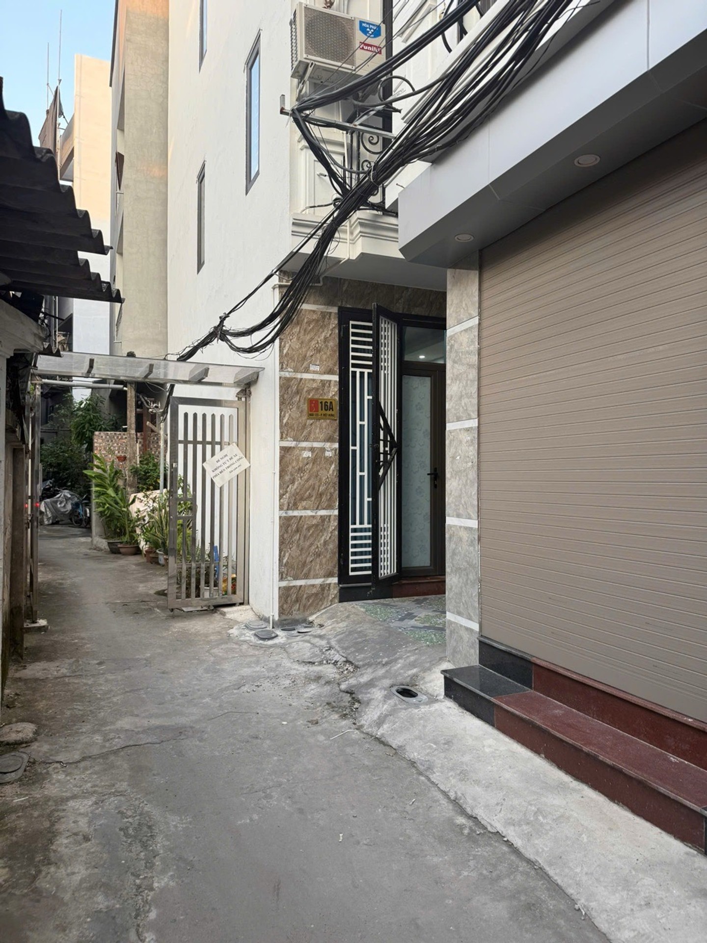 Bán nhà riêng tại Việt Hưng, 5 tầng, full nội thất, giá 7.95 tỷ VNĐ