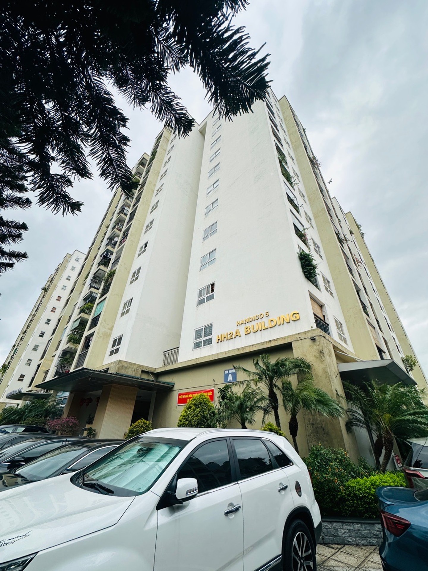 Căn hộ chung cư bán tại Nguyễn Văn Cừ – 82.2m², giá 6.8 tỷ, gần trường học