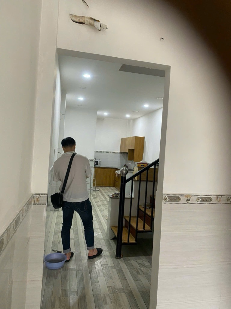 Cơ Hội Vàng Sở Hữu Nhà Mặt Phố Kinh Doanh Tại Thủ Đức - Chỉ 4.8 Tỷ!