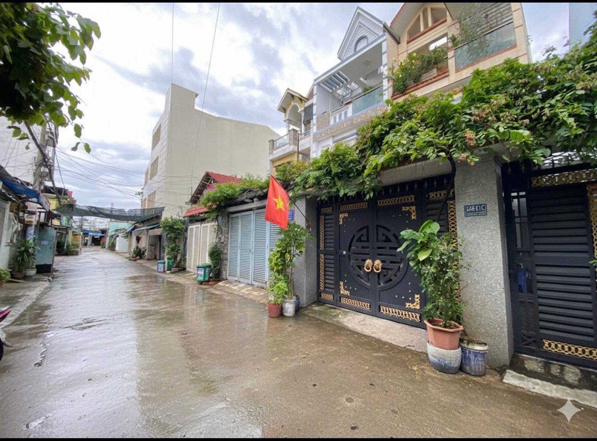 Nhà 4 Tầng Mới, Ngay Trung Tâm Bình Tân - Giá Chỉ 7.7 Tỷ!