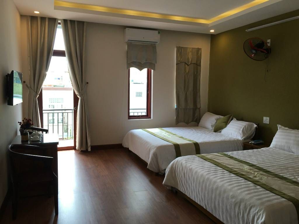 Bán tòa khách sạn 5 tầng - 107.7m² - Đà Nẵng - 18.5 tỷ
