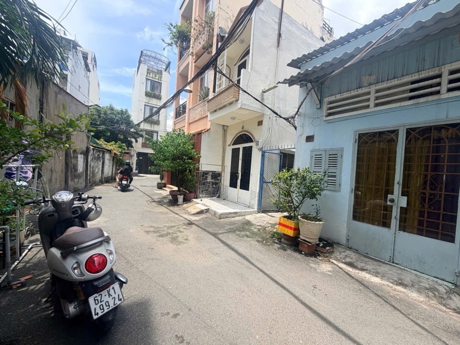 Nhà phố sang trọng tại Lê Quang Định - Kiệt xe hơi, đầu tư đáng giá