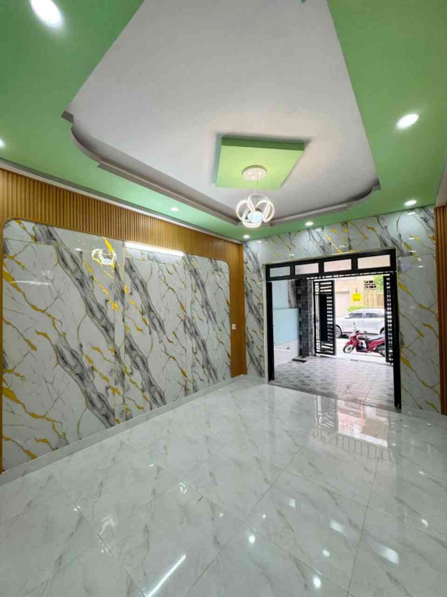 Bán nhà riêng 2 tầng tại Nguyễn Thị Minh Khai, Dĩ An - Giá hời chỉ 4 tỷ 050